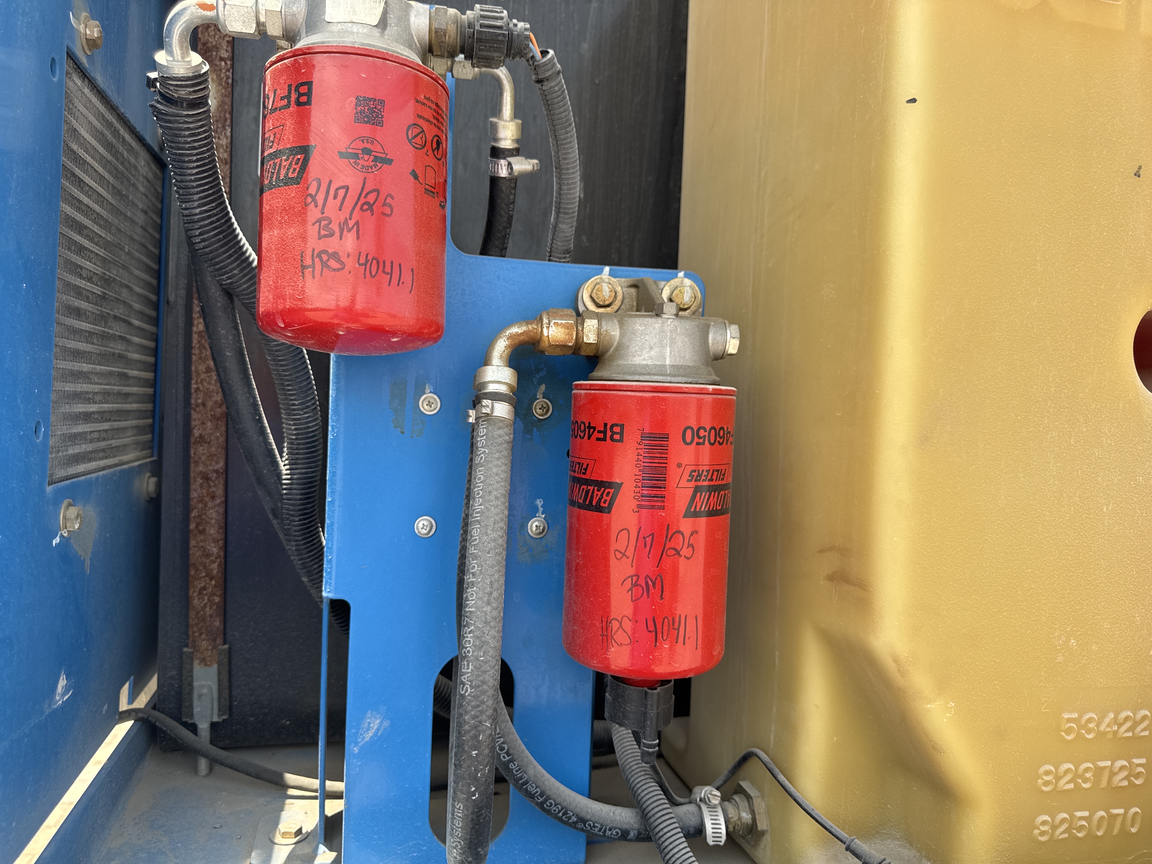 BLA-014-Genie-S-40-Boom-lifts-inspection-Engine-Fuel-leaks-1