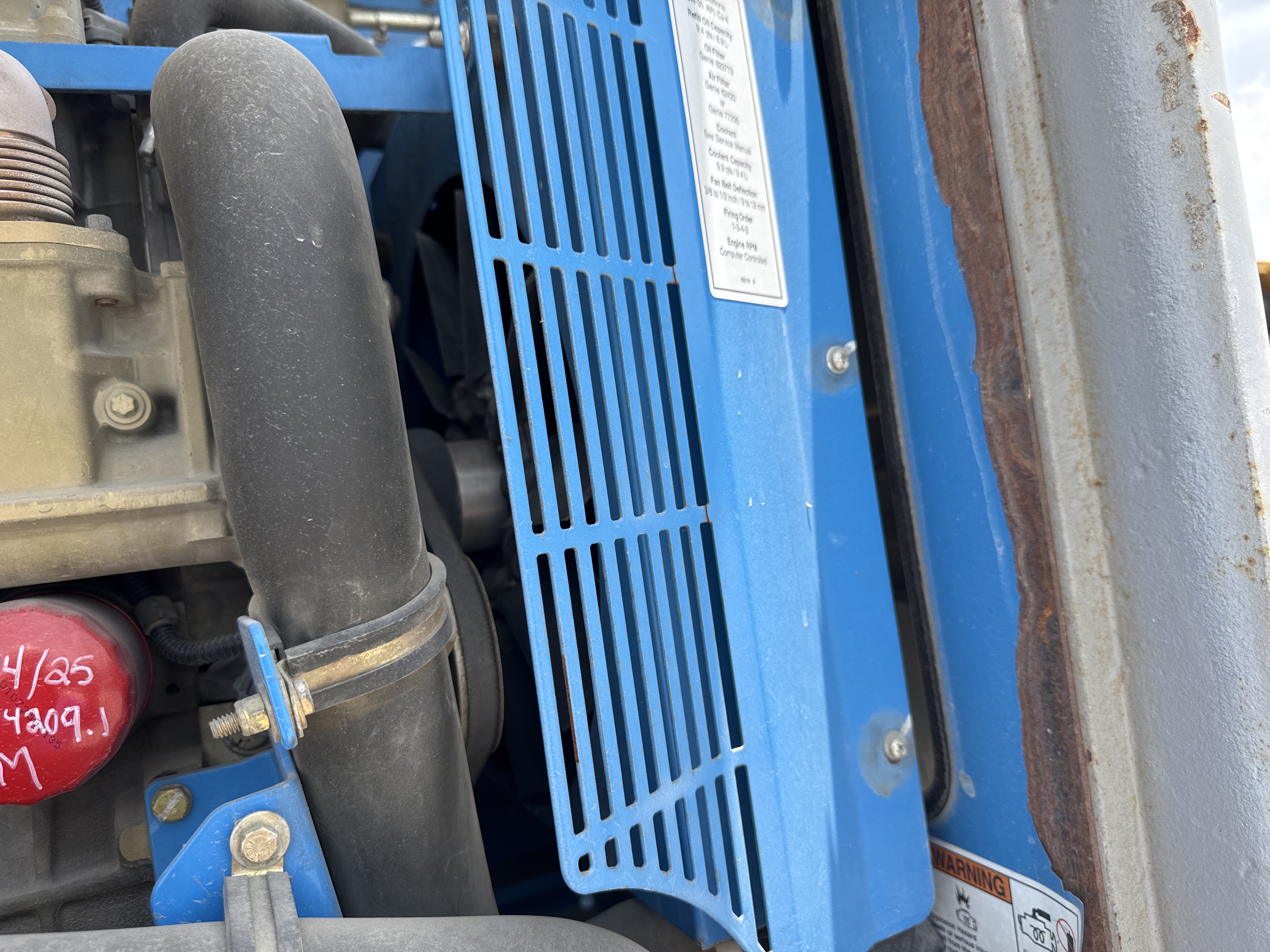 BLA-014-Genie-S-40-Boom-lifts-inspection-Engine-Cooling-fan-and-fan-guard-1