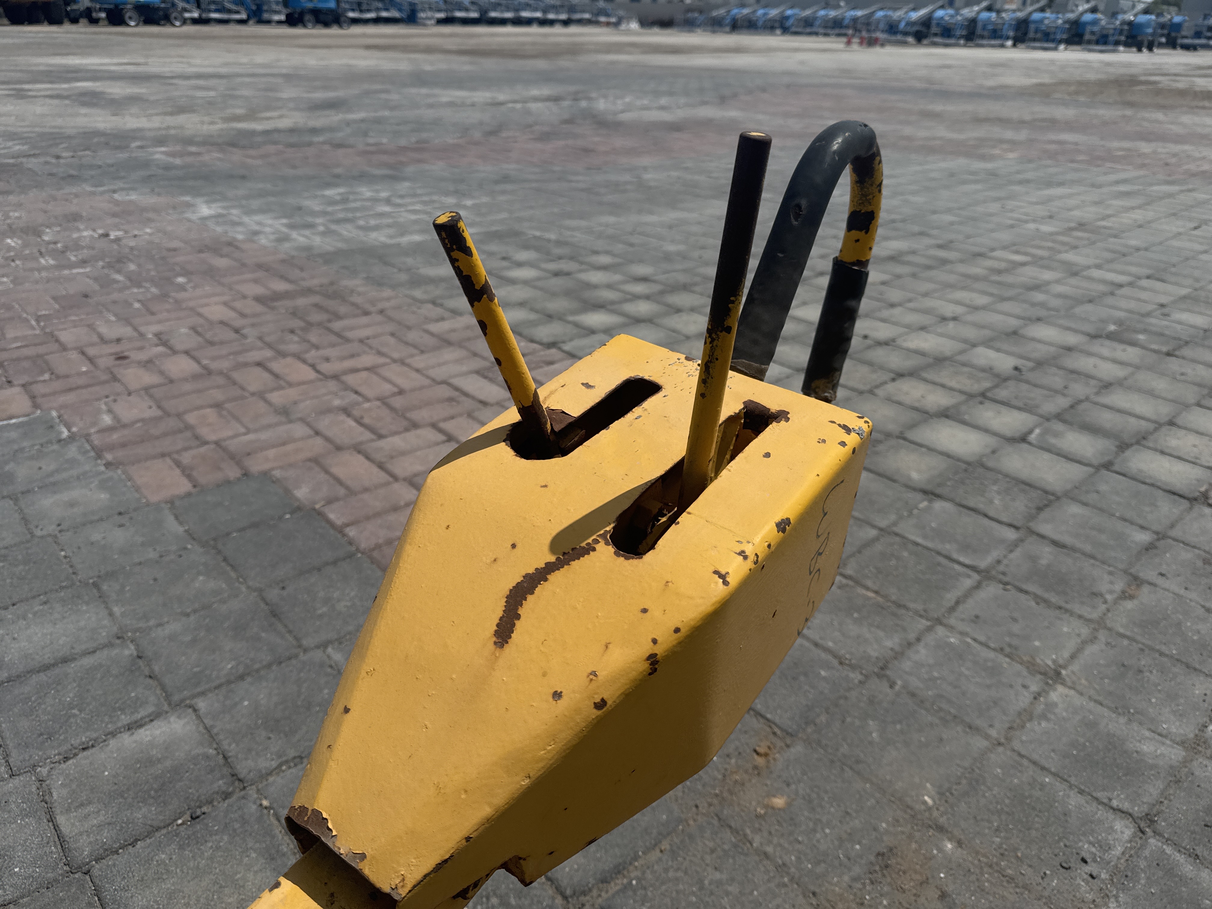 WBC-003-Sakai-HV60-Walk-behind-rollers-inspection-Drive-system-Direction-control-1