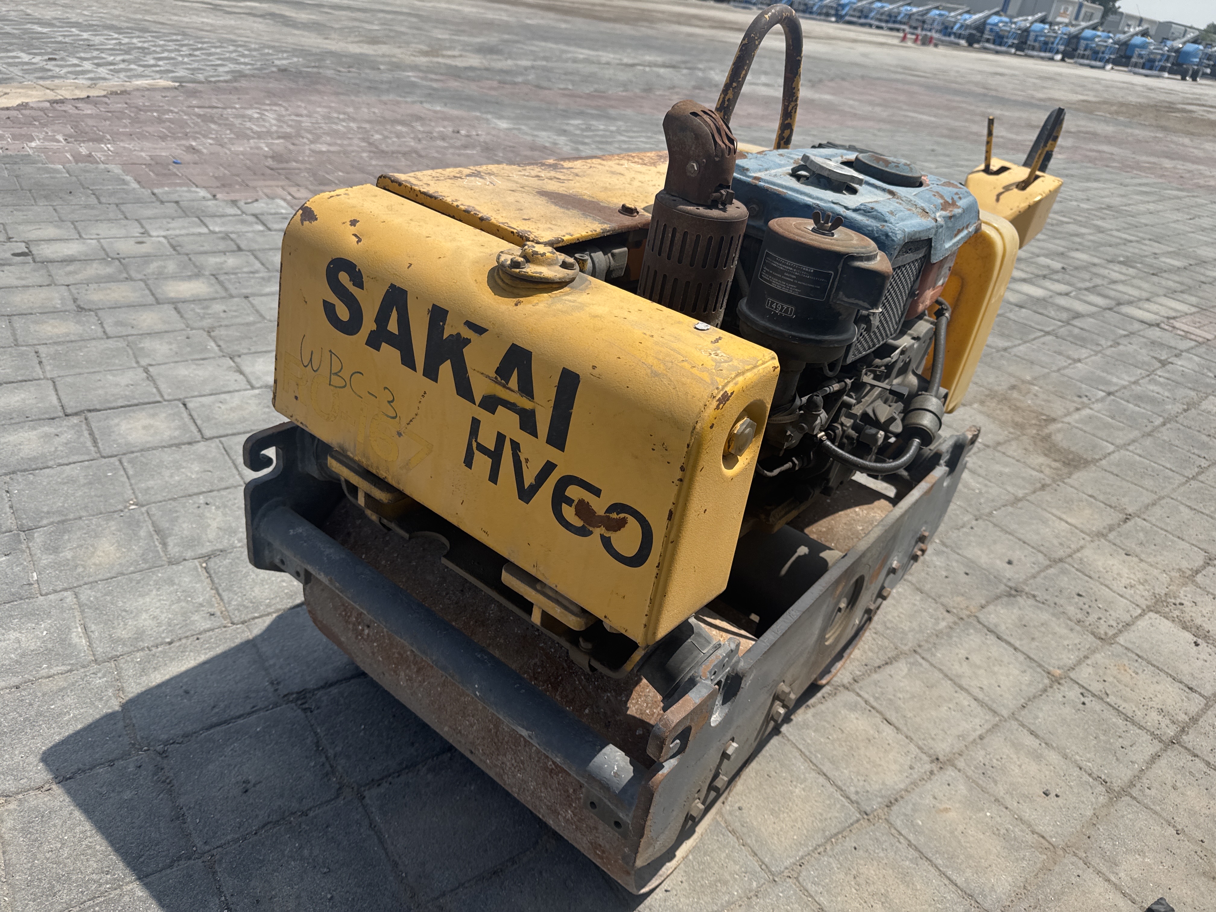 WBC-003-Sakai-HV60-Walk-behind-rollers-inspection-Structure-Paint-1