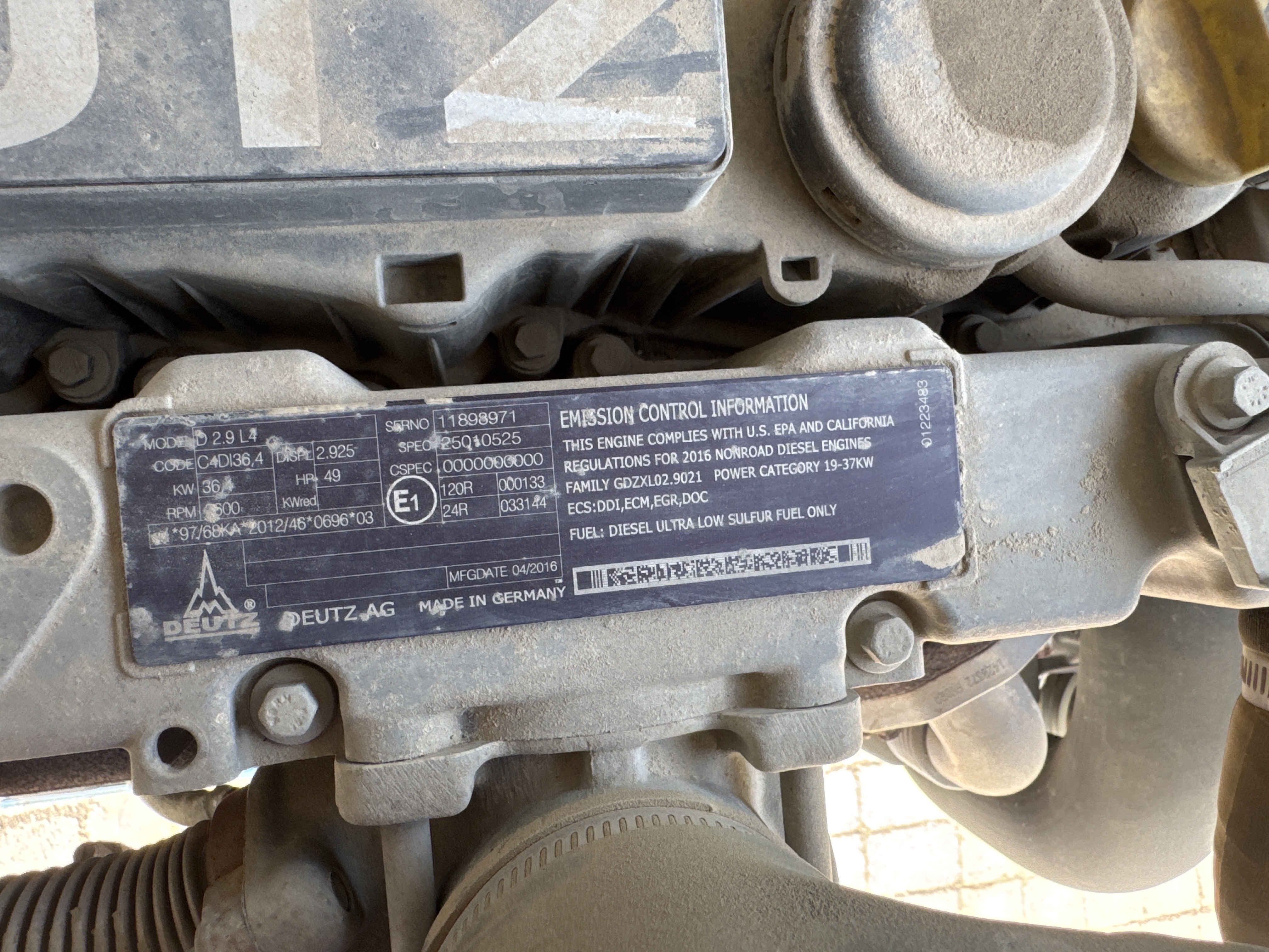 BLA-015-جيني-S-65-رافعات-ذراع-فحص-نظرة-عامة-ملصق-الإنبعاثات-1