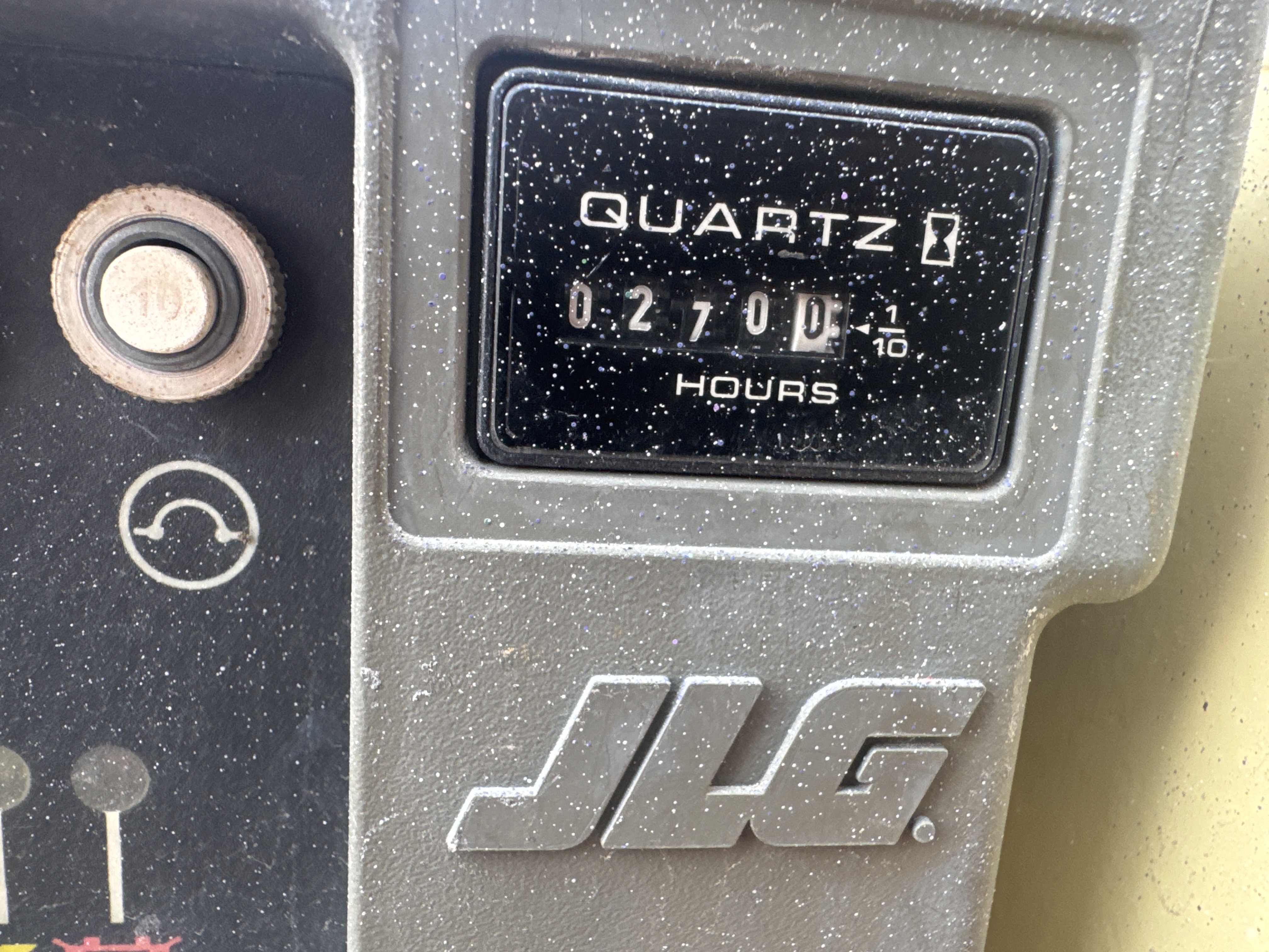 SLA-012-JLG-2646ES-Scissor-lifts-inspection-General-Hour-meter-1