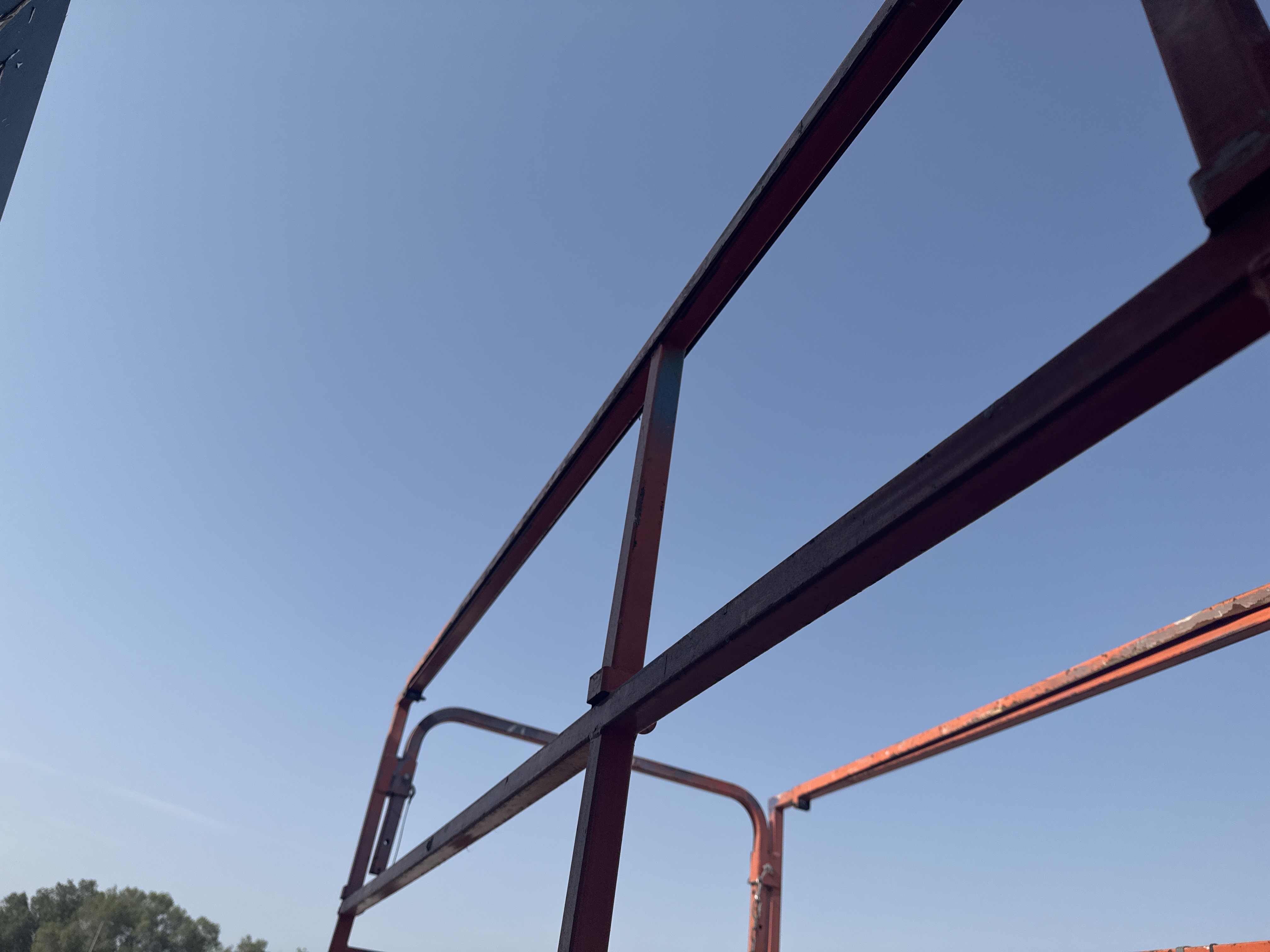 SLA-012-JLG-2646ES-Scissor-lifts-inspection-Structure-Guard-rail-1