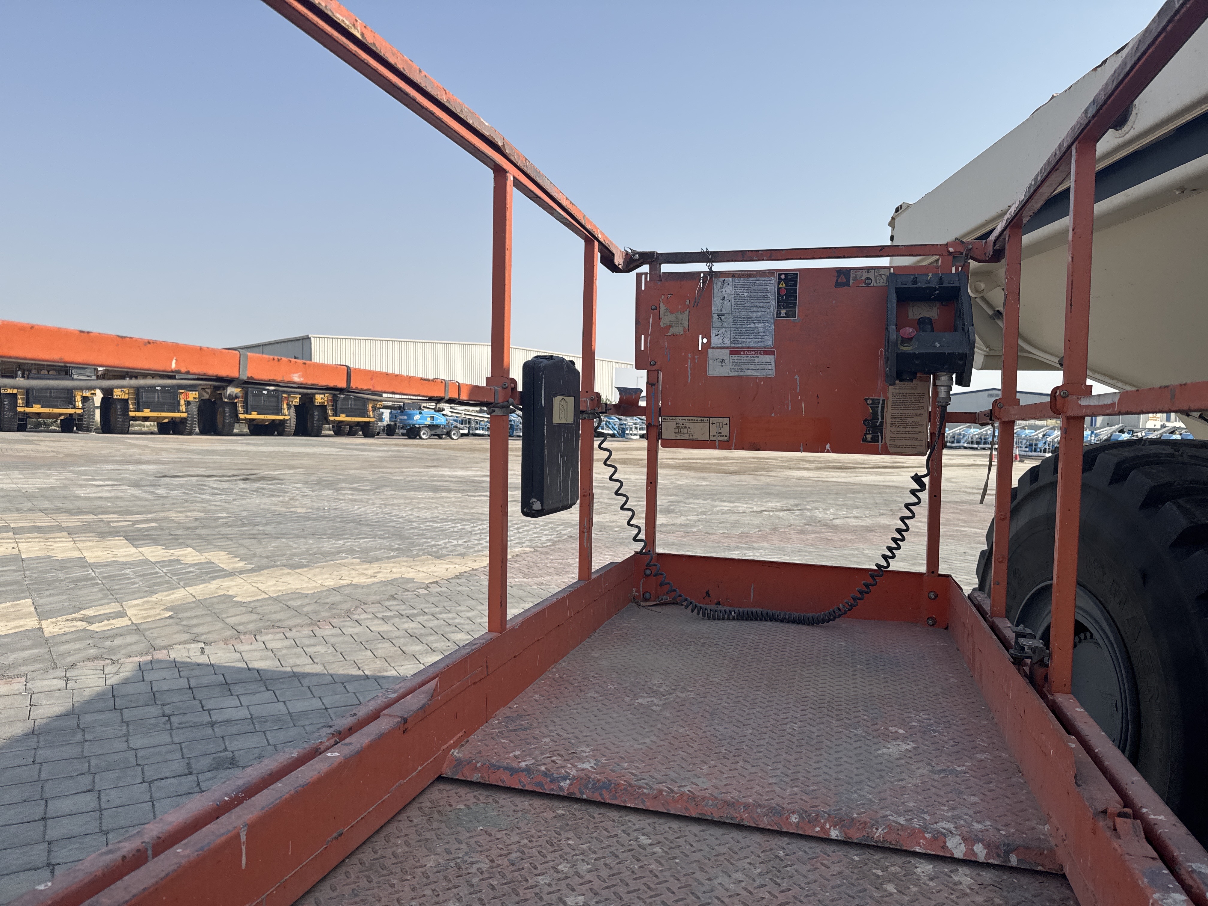 SLA-012-JLG-2646ES-Scissor-lifts-inspection-Structure-Platform-1