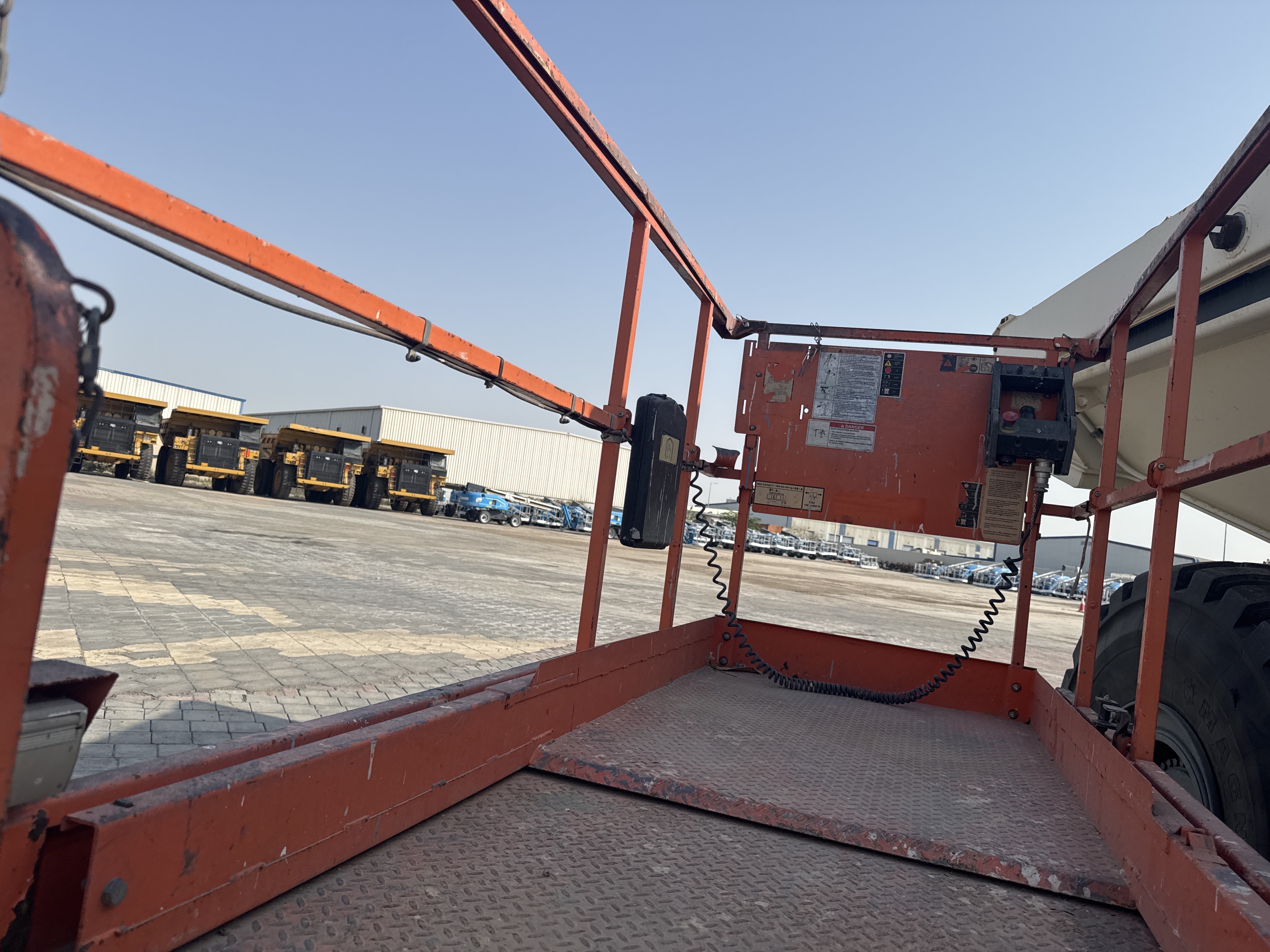 SLA-012-JLG-2646ES-Scissor-lifts-inspection-Structure-Platform-1