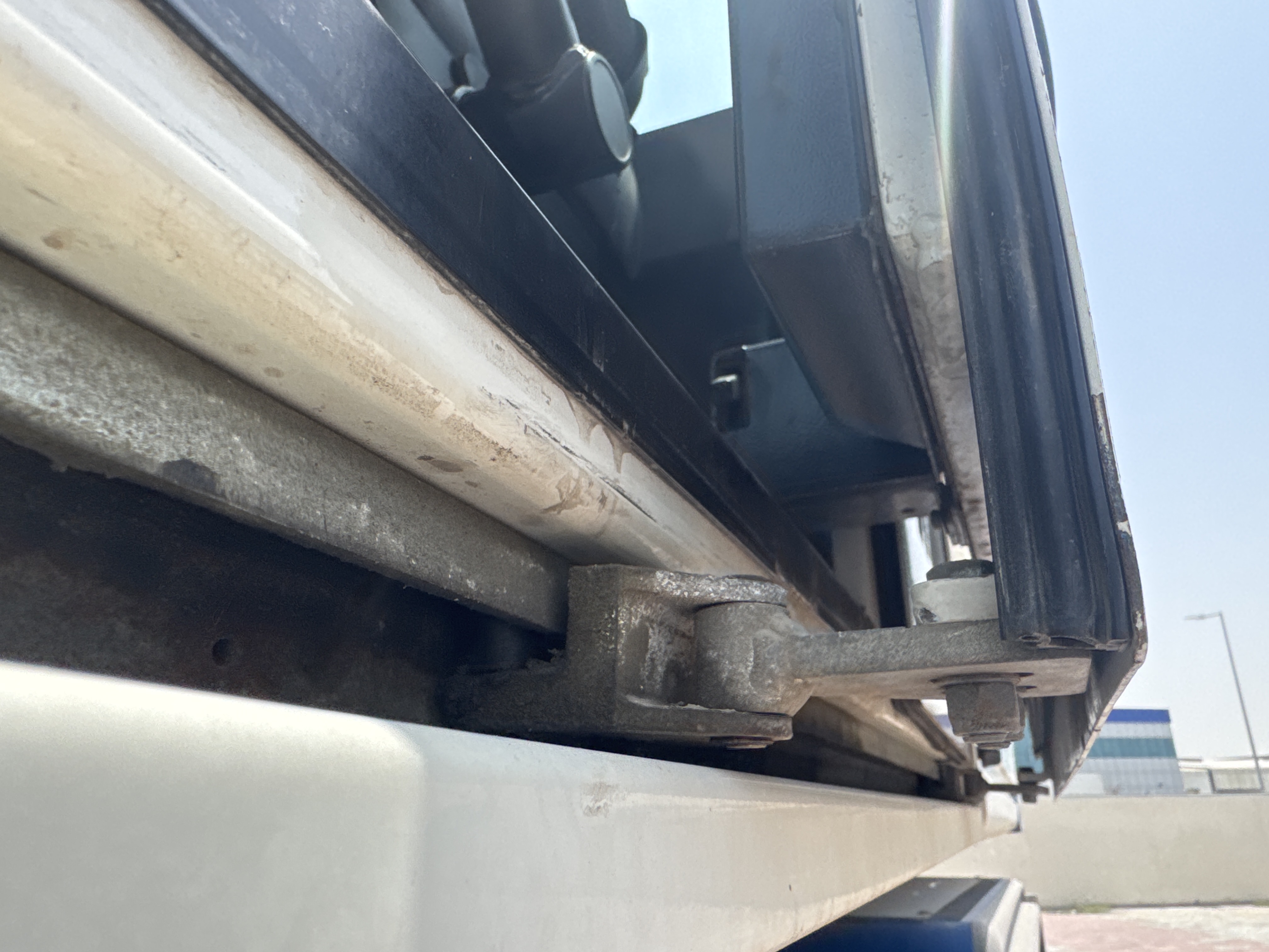 RTC-001-Manotti-ARM-550-Rough-terrain-cranes-inspection-Structure-Doors-1