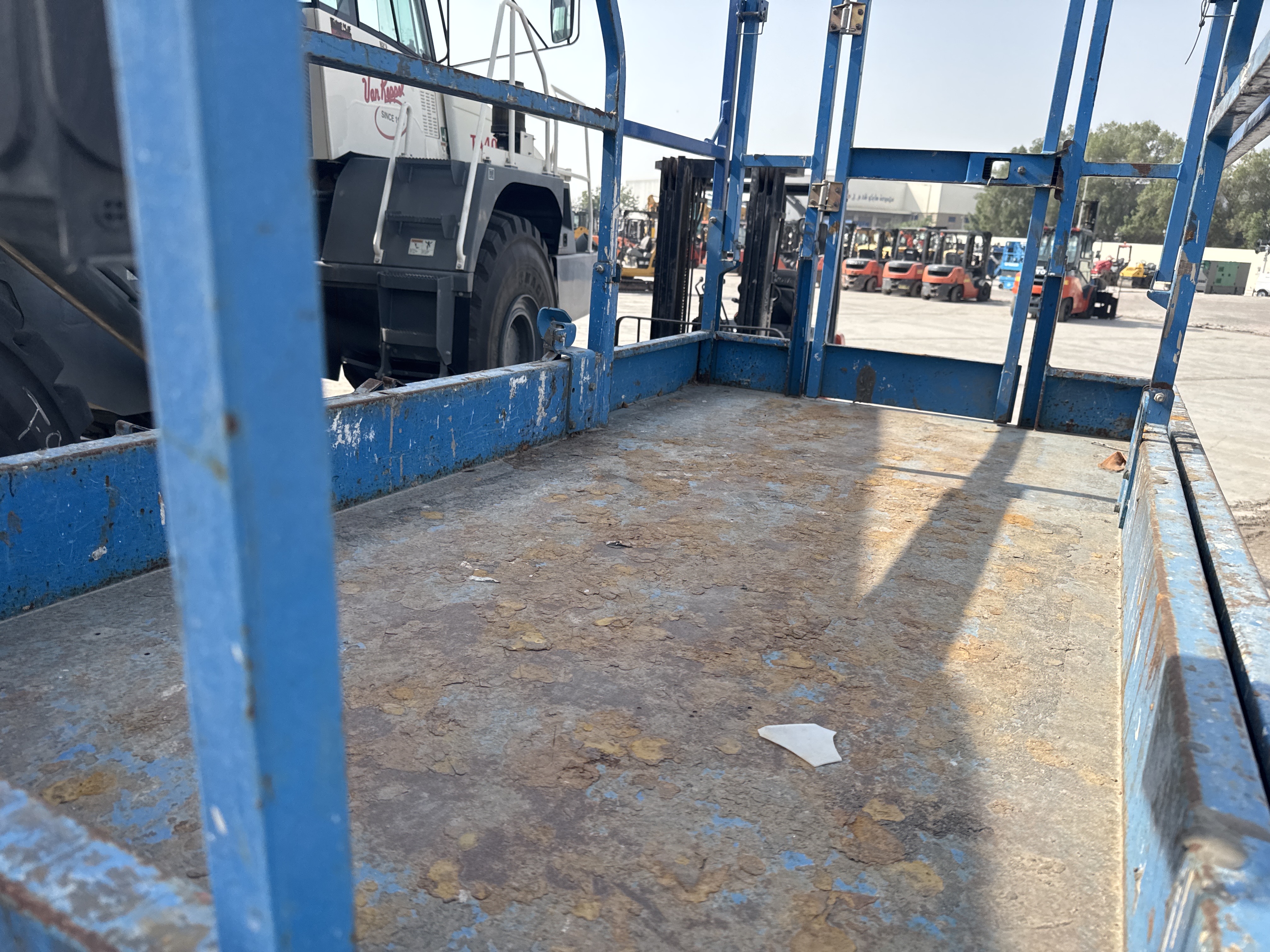 SLA-006-Genie-GS-4047-Scissor-lifts-inspection-Structure-Platform-1