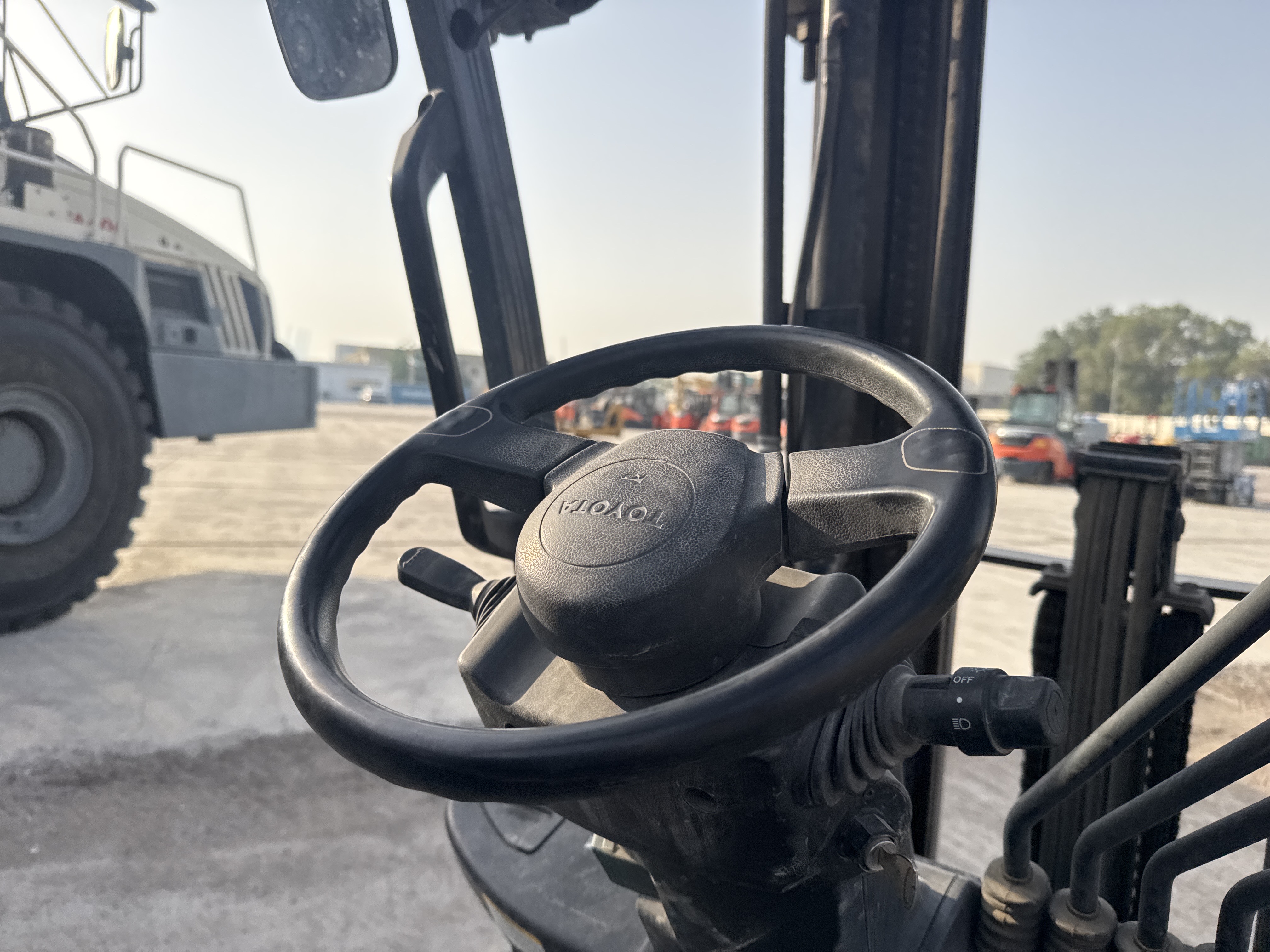 FLM-004-Toyota-8FDU25-Forklifts-inspection-Cabin-Steering-response-1