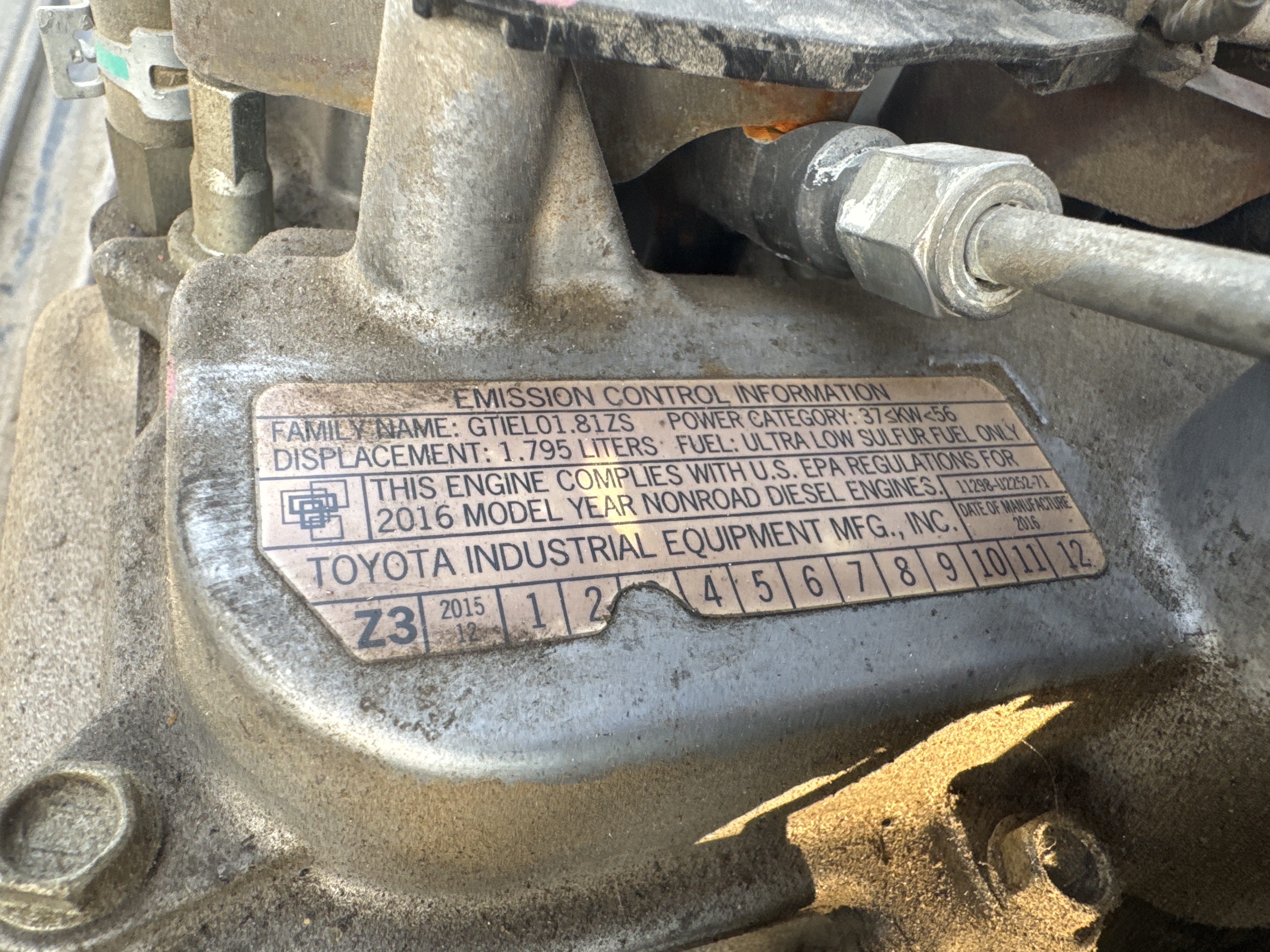 FLM-004-Toyota-8FDU25-Forklifts-inspection-General-Emissions-label-1