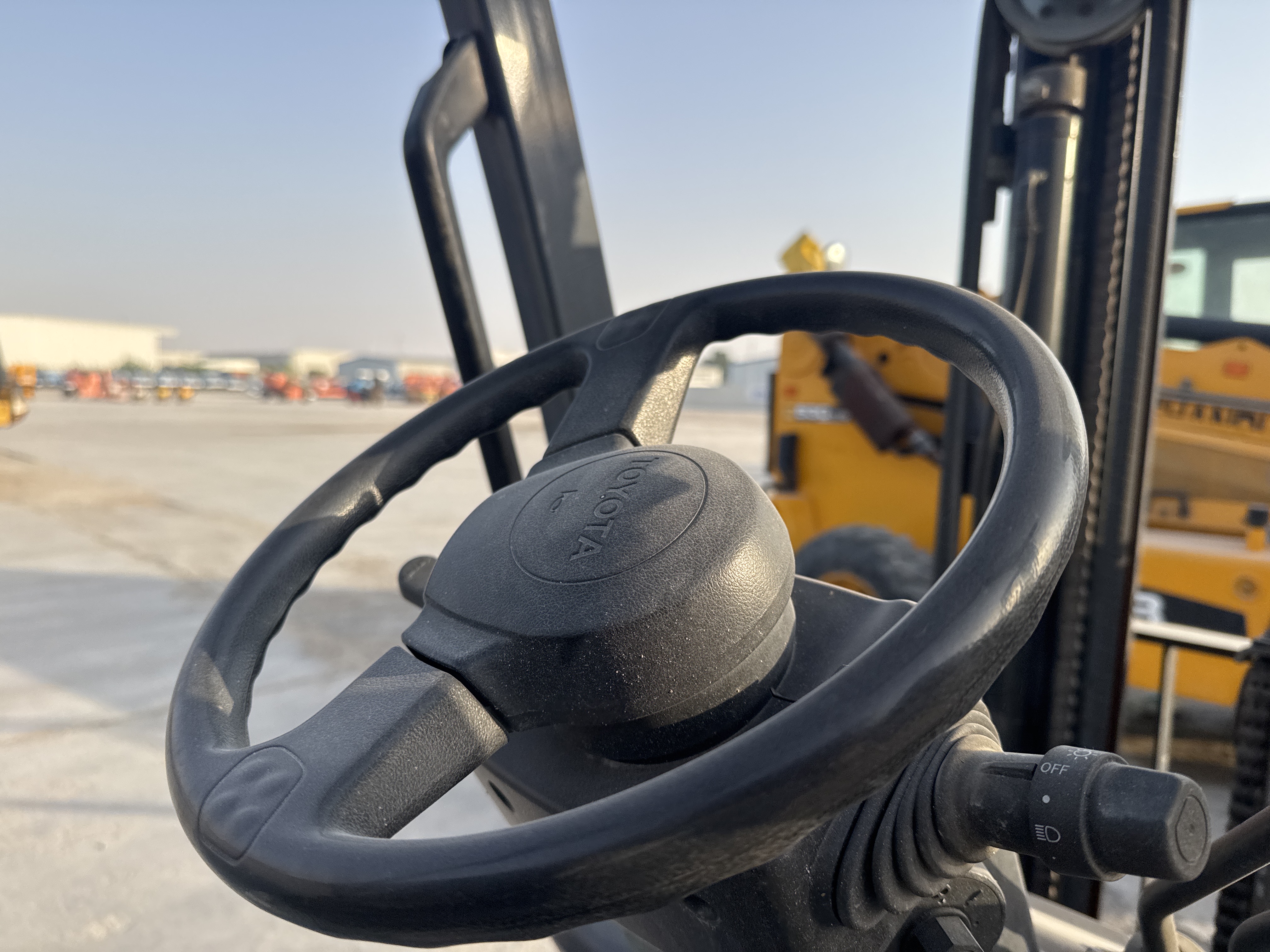 FLM-002-Toyota-8FBCU25-Forklifts-inspection-Cabin-Steering-response-1