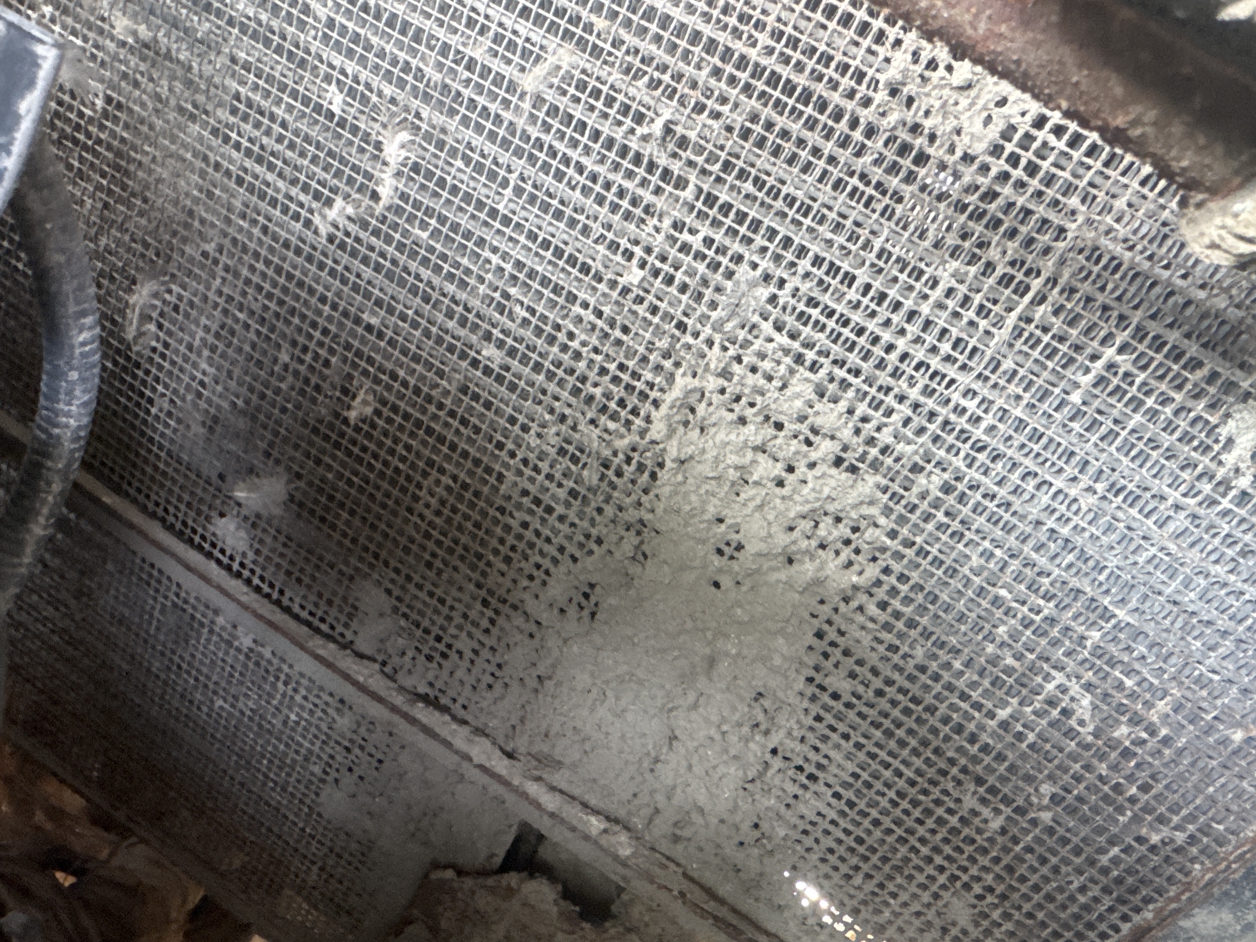 FLM-024-Toyota-8FD50U-Forklifts-inspection-Engine-Radiator,-oil-cooler-and-air-cooler-1