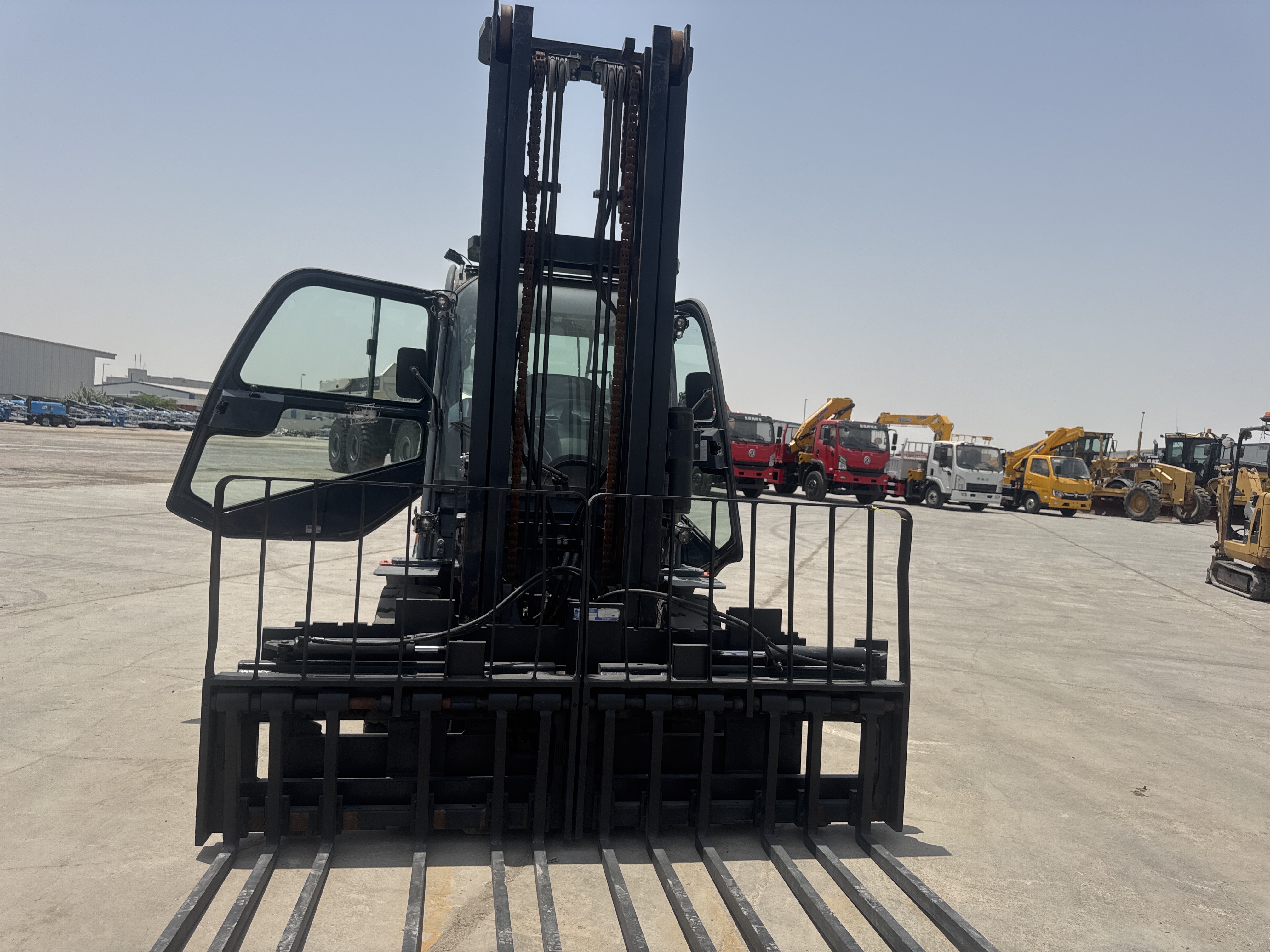 FLM-024-Toyota-8FD50U-Forklifts-inspection-Structure-Paint-1