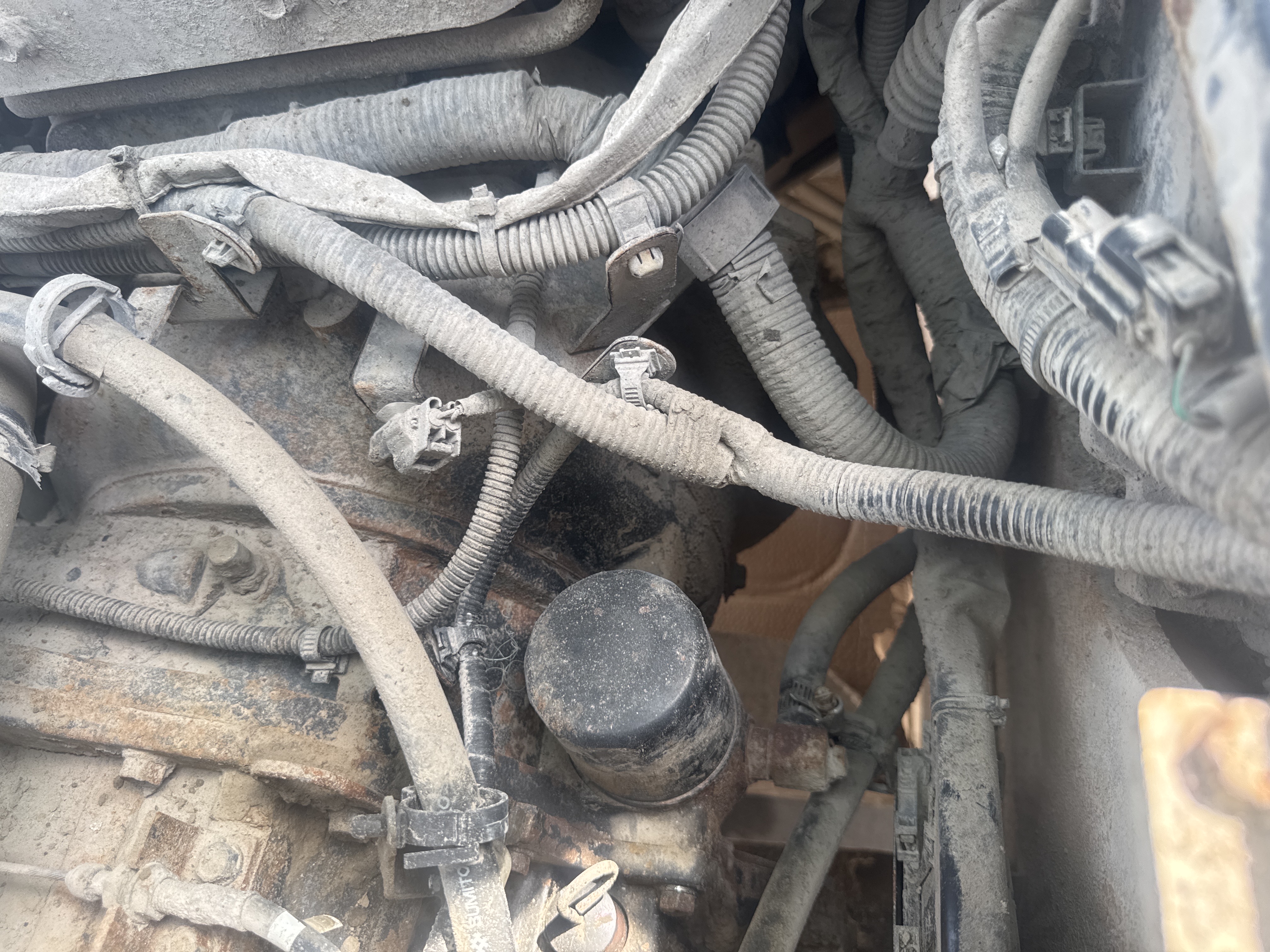 FLM-024-Toyota-8FD50U-Forklifts-inspection-Hydraulics-Wiring-harness-1