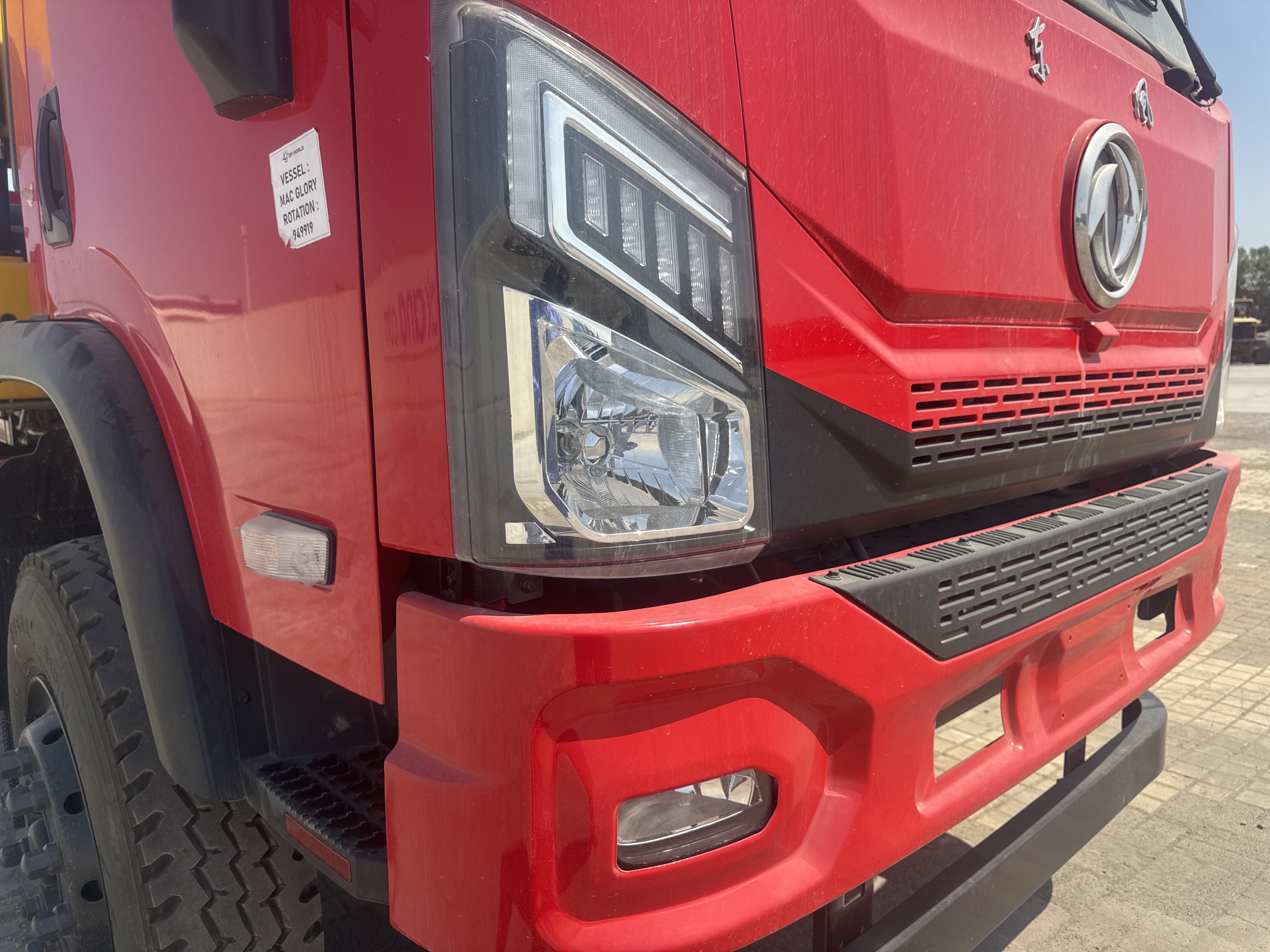 BTC-003-XCMG-SQZ200-Boom-truck-cranes-inspection-Electronics-Lights-and-signals-1