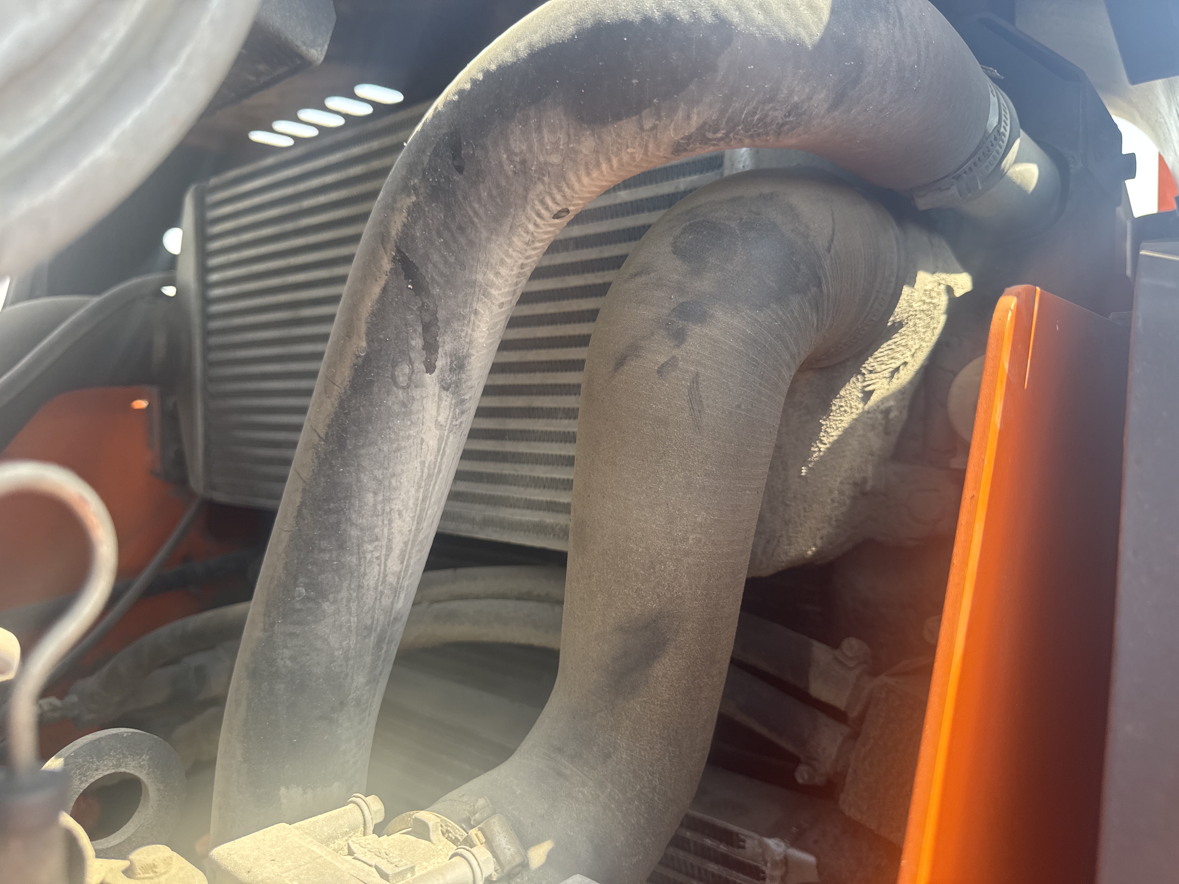 FLM-023-Doosan-D130S-5-Forklifts-inspection-Engine-Hoses-1