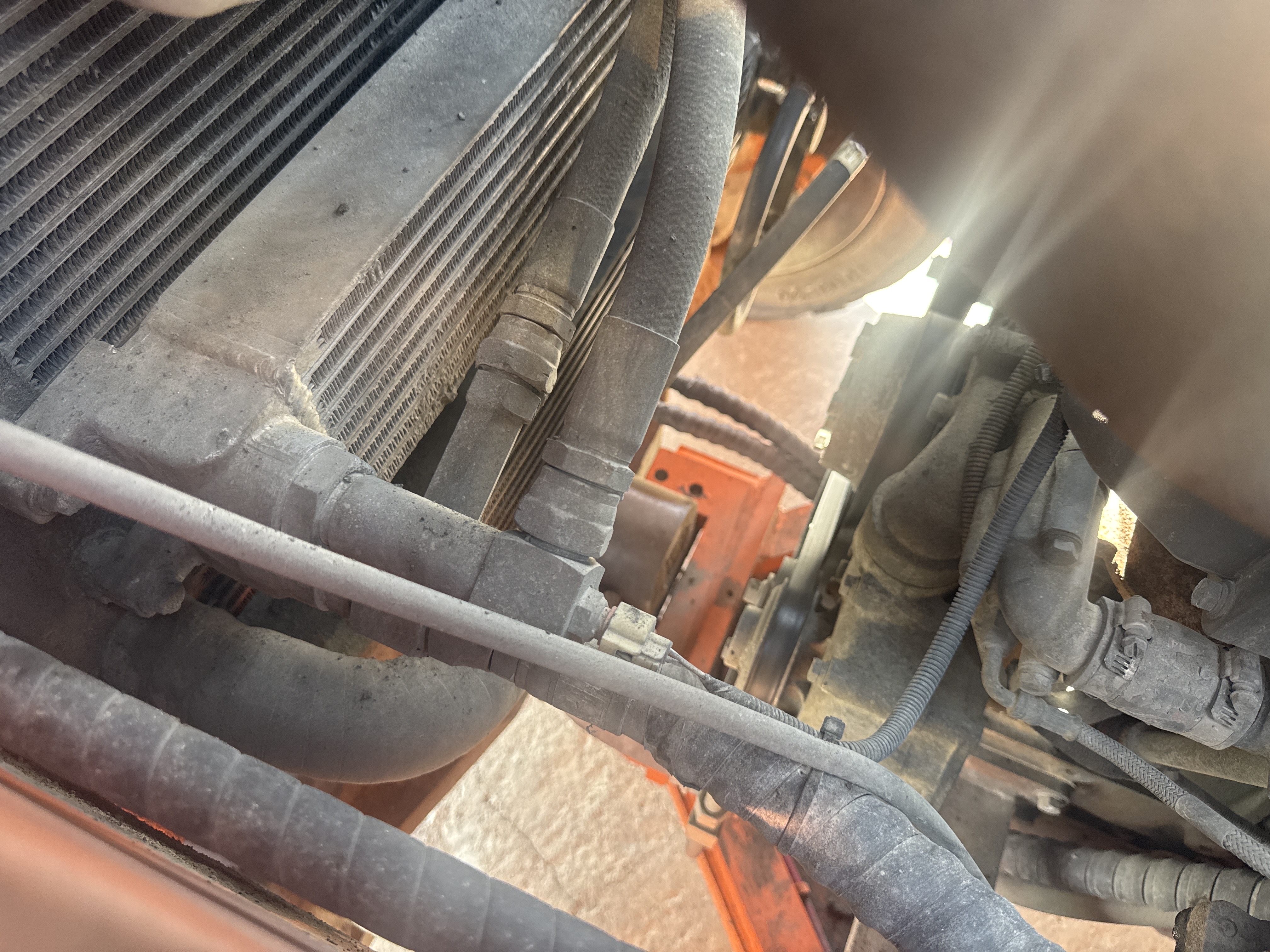 FLM-023-Doosan-D130S-5-Forklifts-inspection-Engine-Radiator,-oil-cooler-and-air-cooler-1