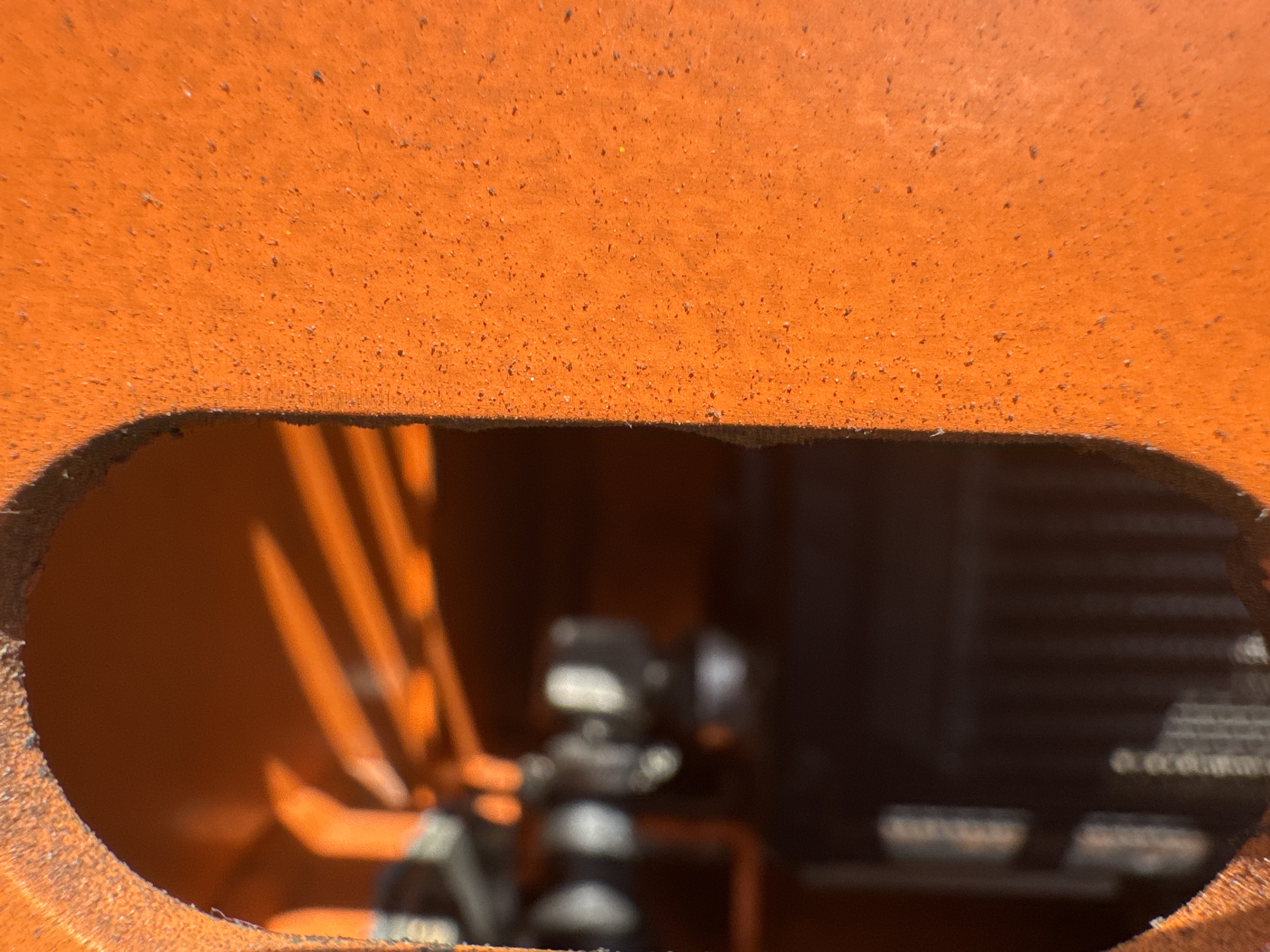 FLM-023-Doosan-D130S-5-Forklifts-inspection-Hydraulics-Hydraulic-Tank-1