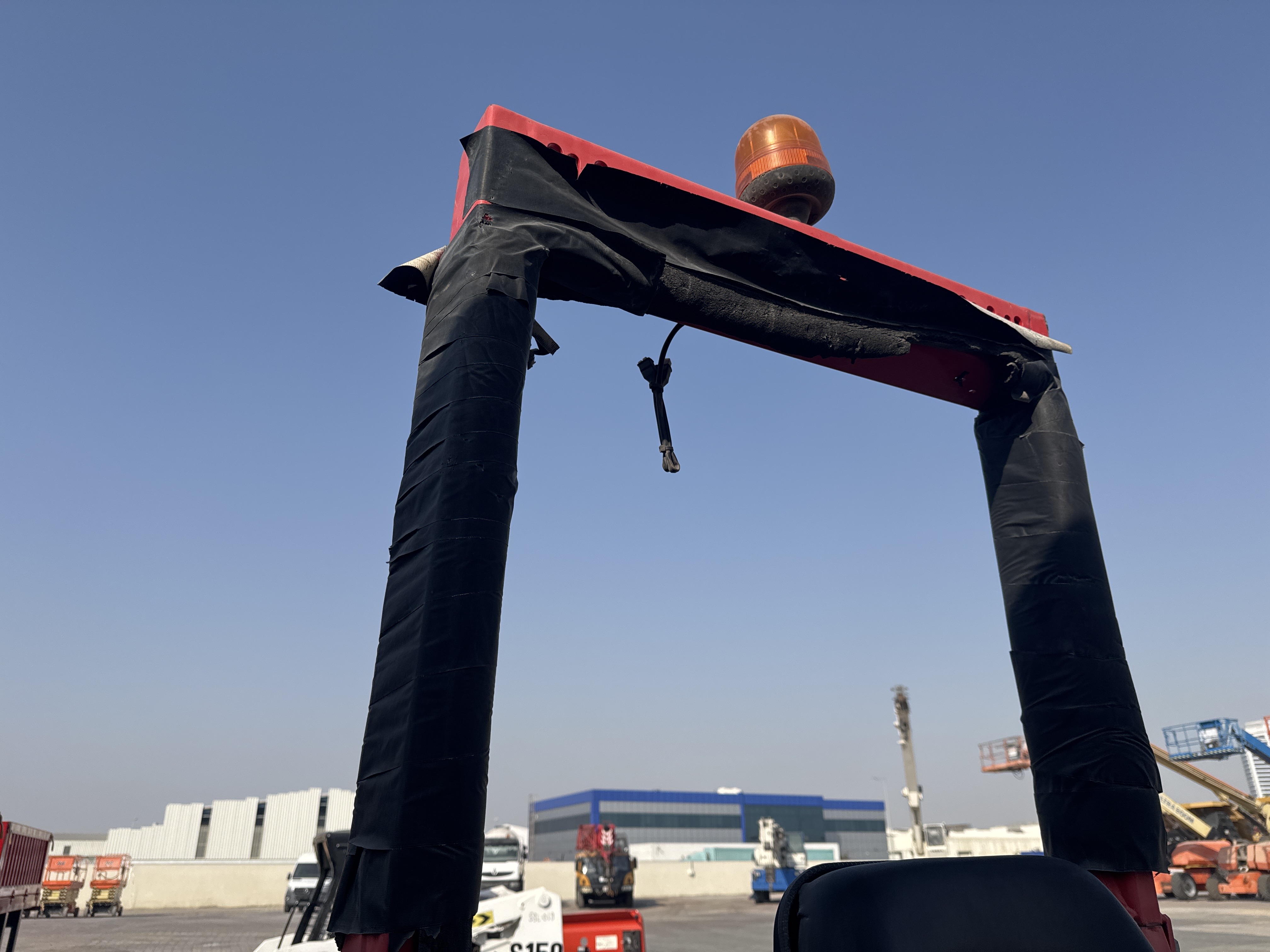 SRC-011-Hamm-HD-12-VV-Tandem-rollers-inspection-Safety-Rollover-protective-structure-(ROPS-/-FOPS)-1
