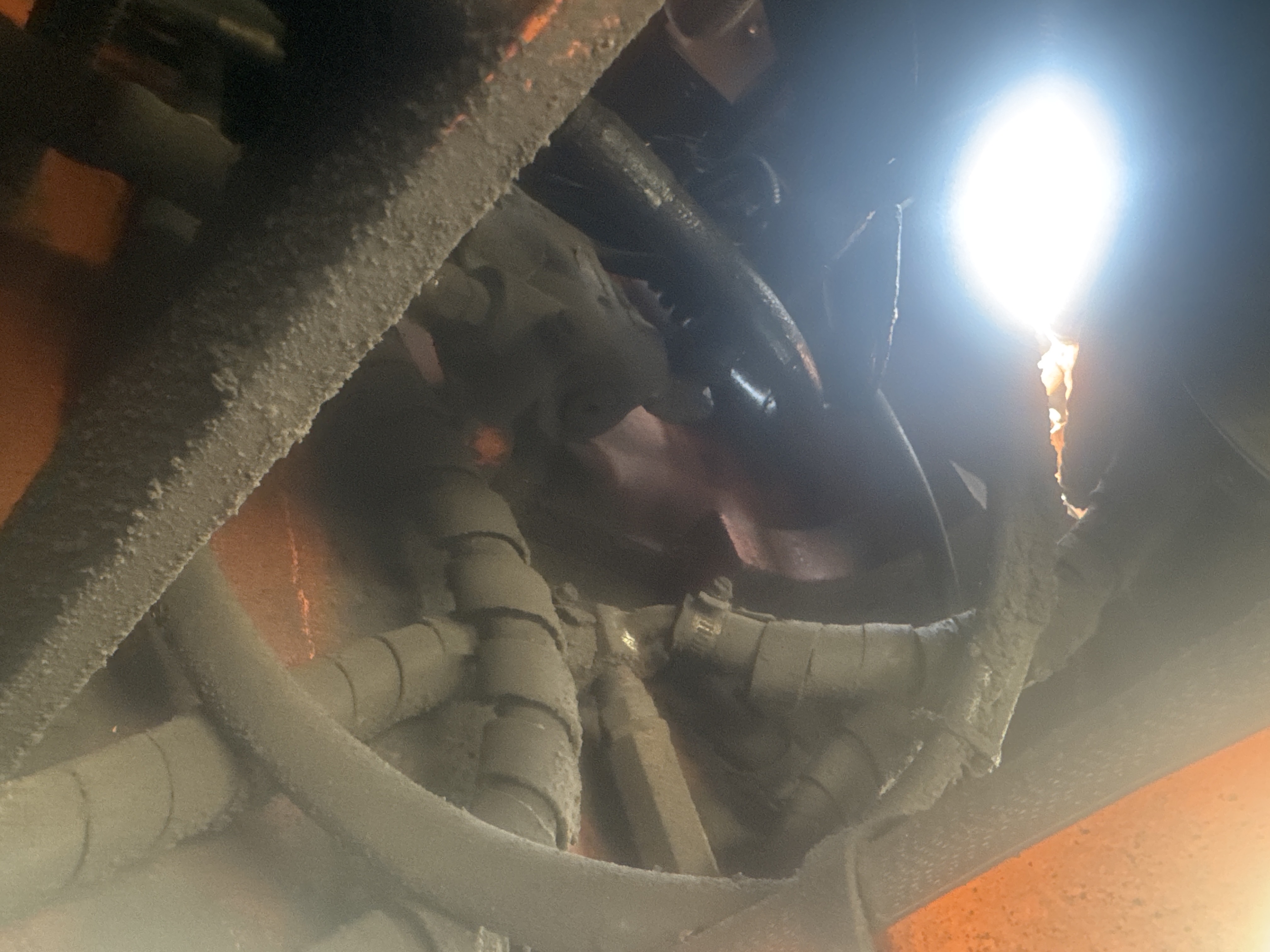 FLM-023-Doosan-D130S-5-Forklifts-inspection-Hydraulics-Hydraulic-pump-1