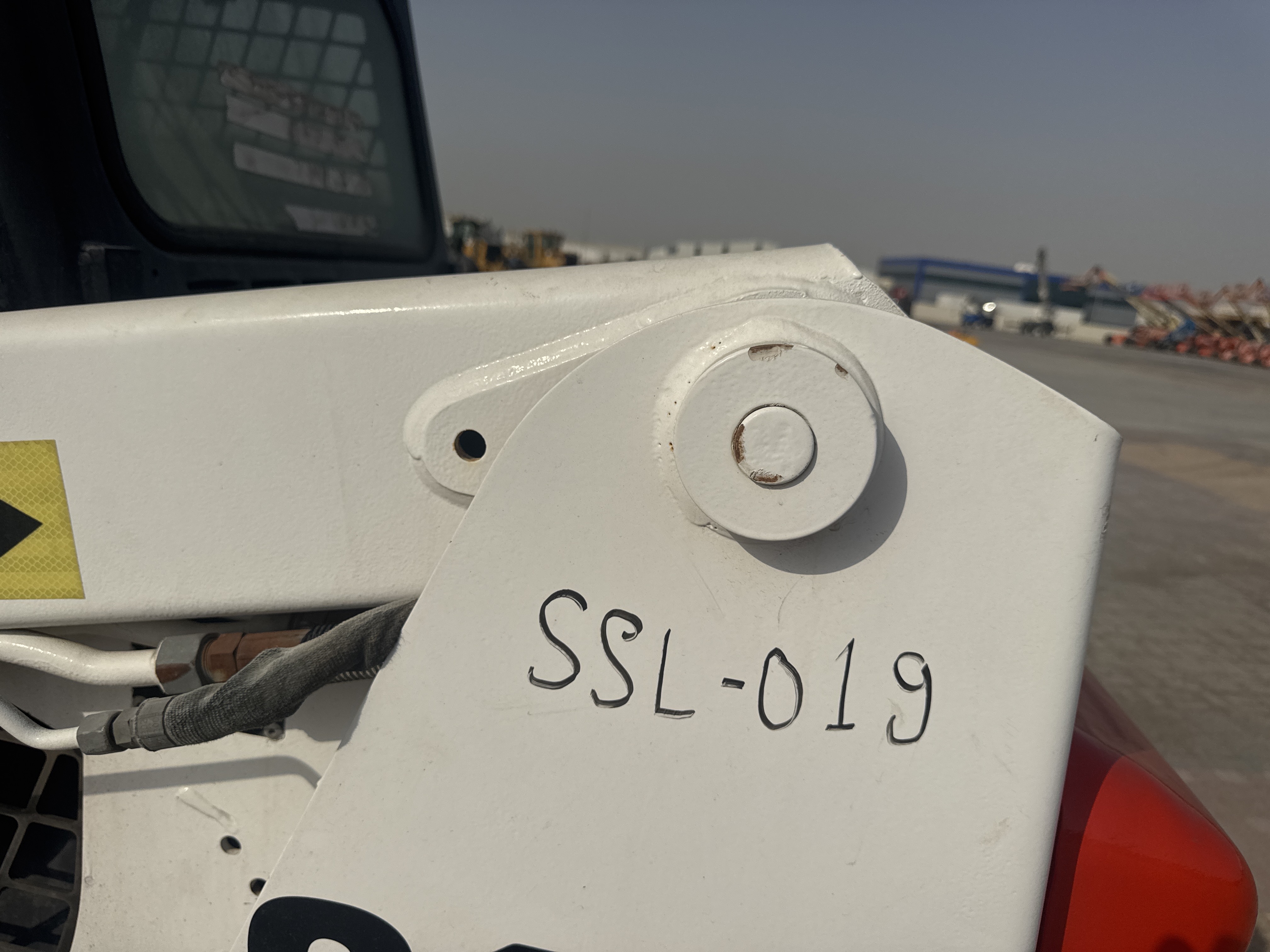 SSL-019-بوبكات-S150-لوادر-انزلاقية-بعجلات-فحص-الهيكل-دبابيس-وبطانات-قاعدة-ذراع-الرفع-1