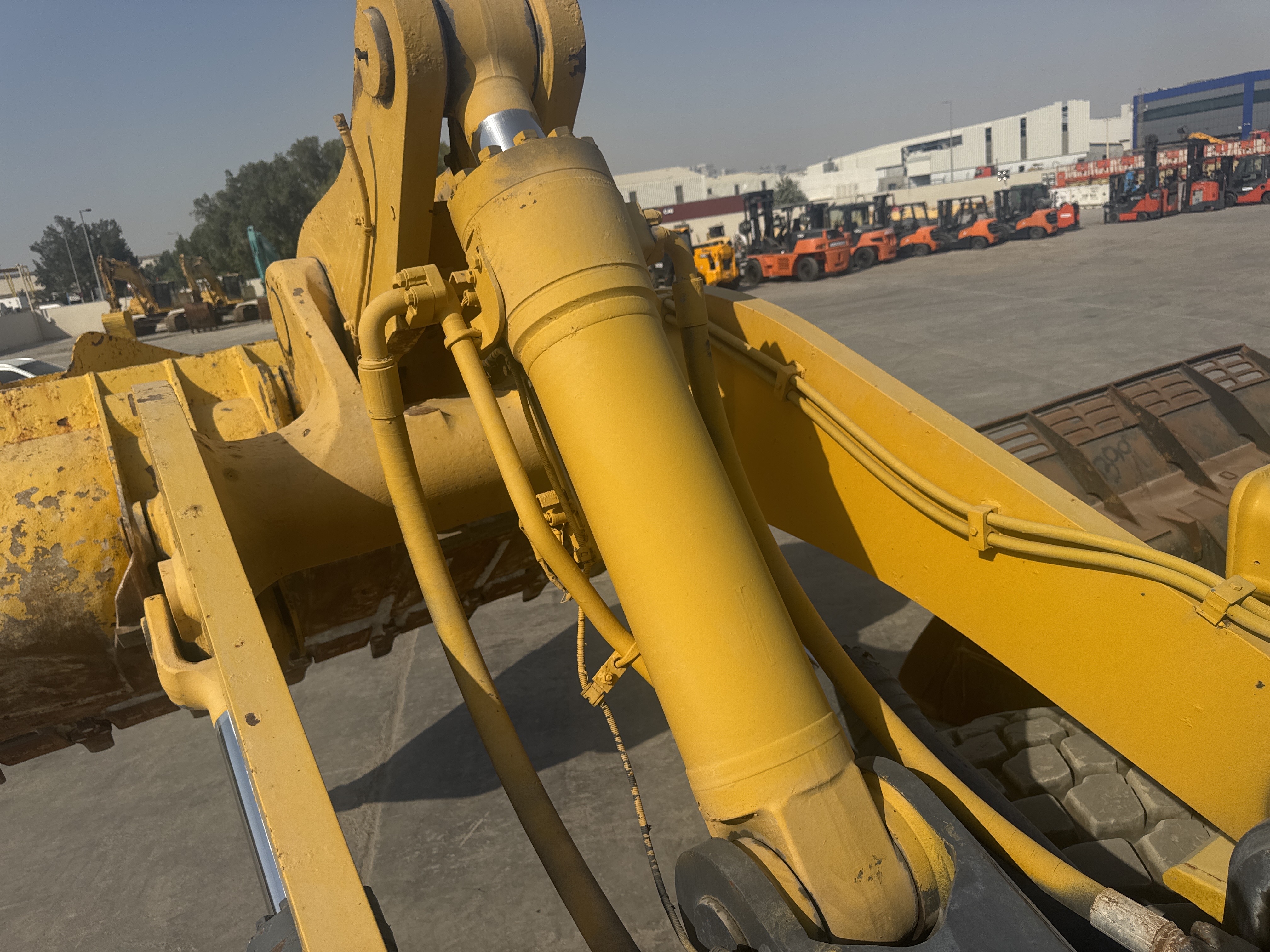 WHL-018-كوماتسو-WA500-6R-لوادر-بعجلات-فحص-الهيدروليك-أسطوانات-إمالة-الدلو-1