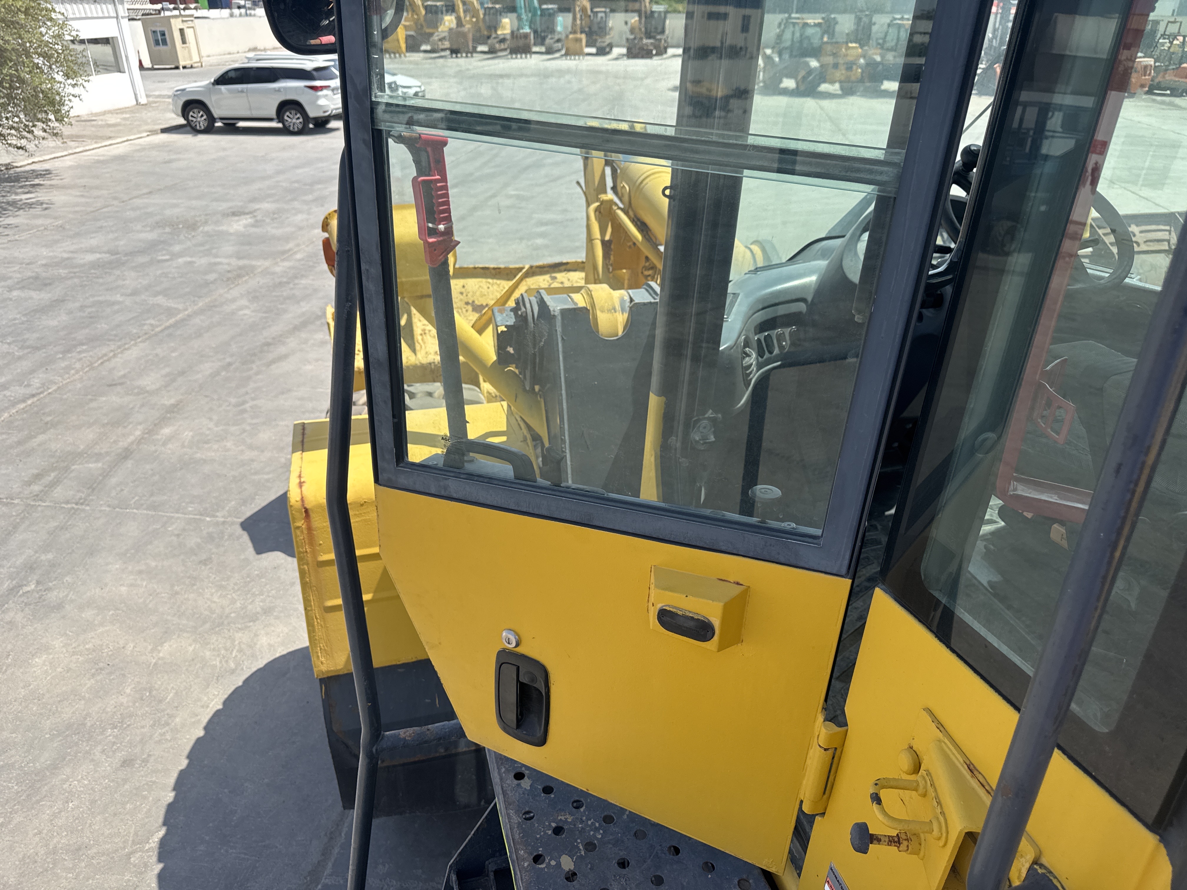 WHL-018-كوماتسو-WA500-6R-لوادر-بعجلات-فحص-الهيكل-الأبواب-1