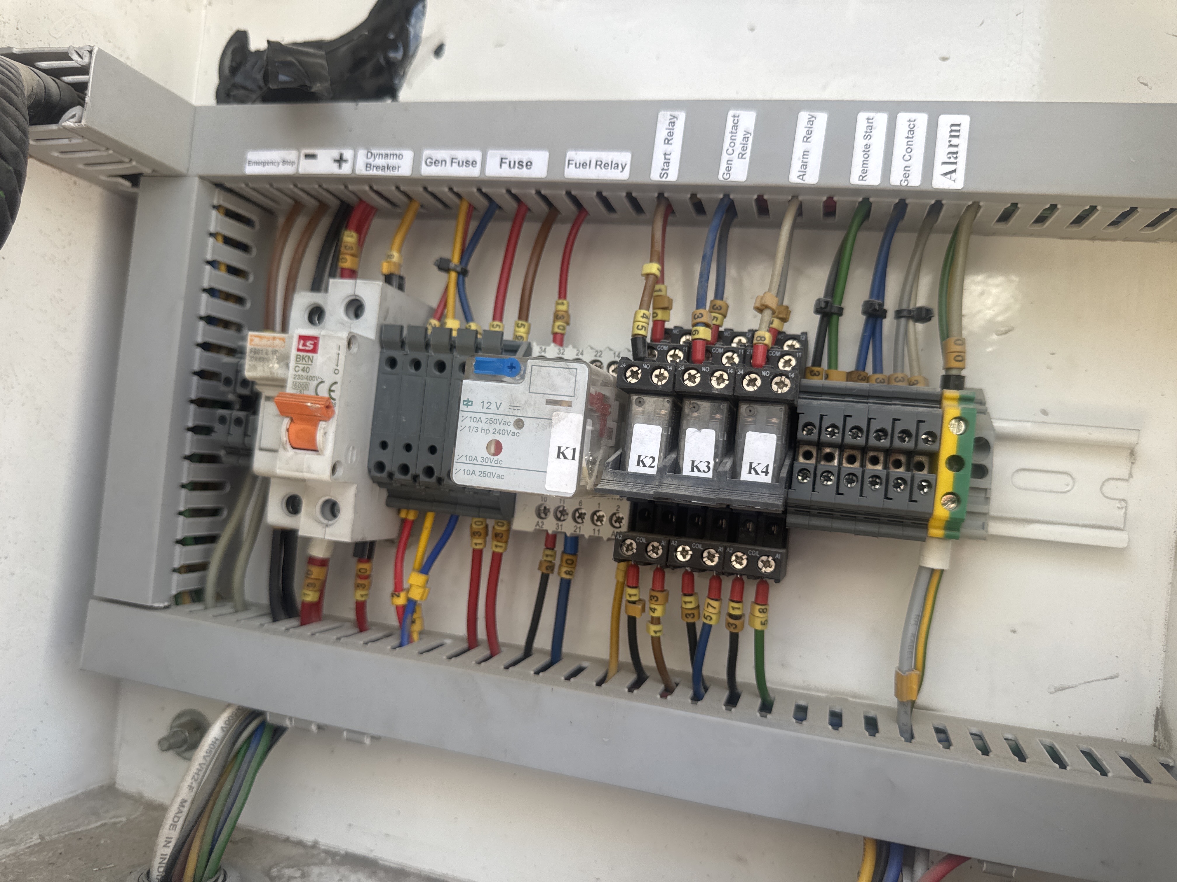SGG-008-Perkins-30-kVA-Stationary-generators-inspection-Operational-Main-harness-1