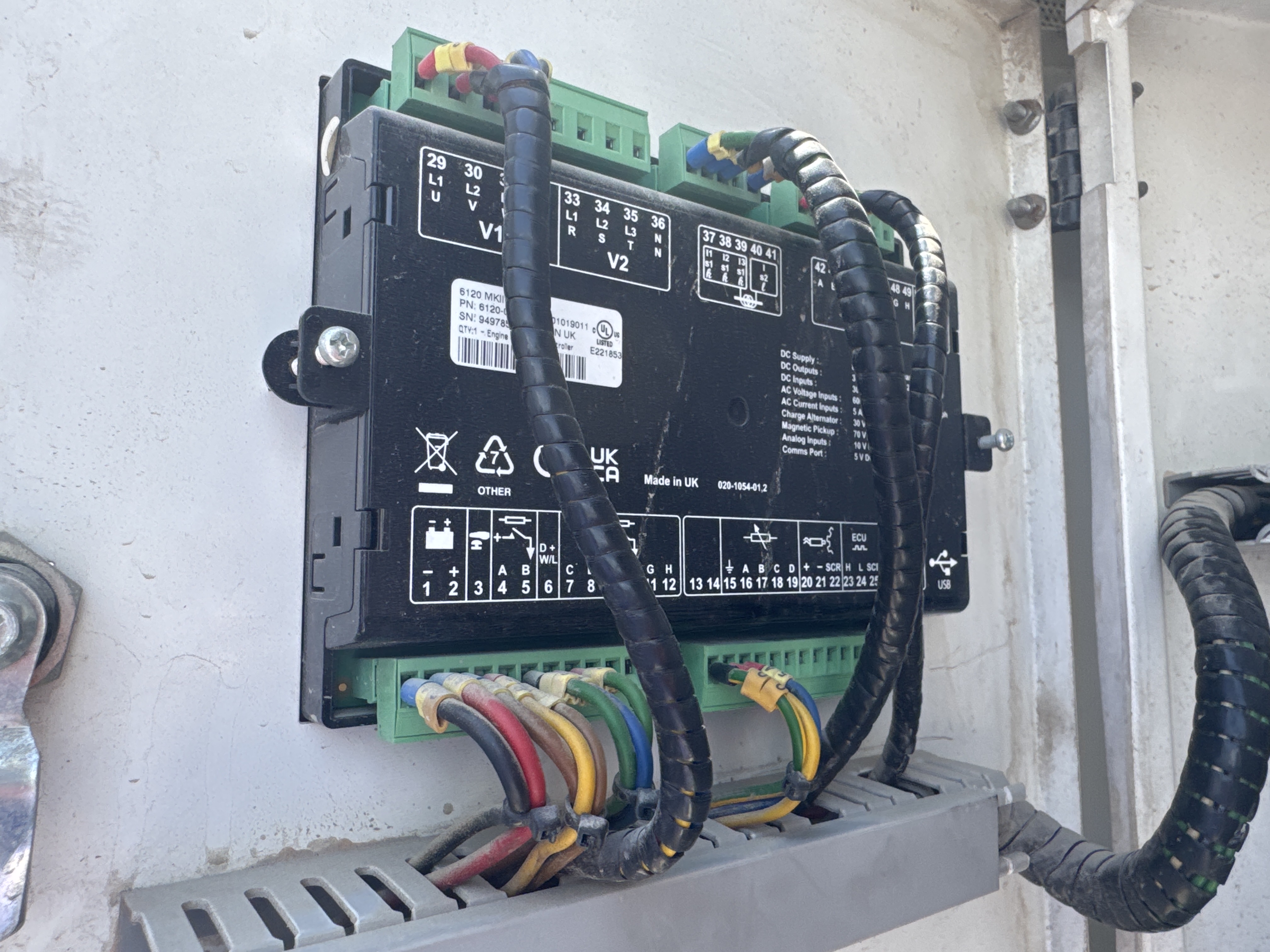 SGG-008-Perkins-30-kVA-Stationary-generators-inspection-Operational-Main-harness-1