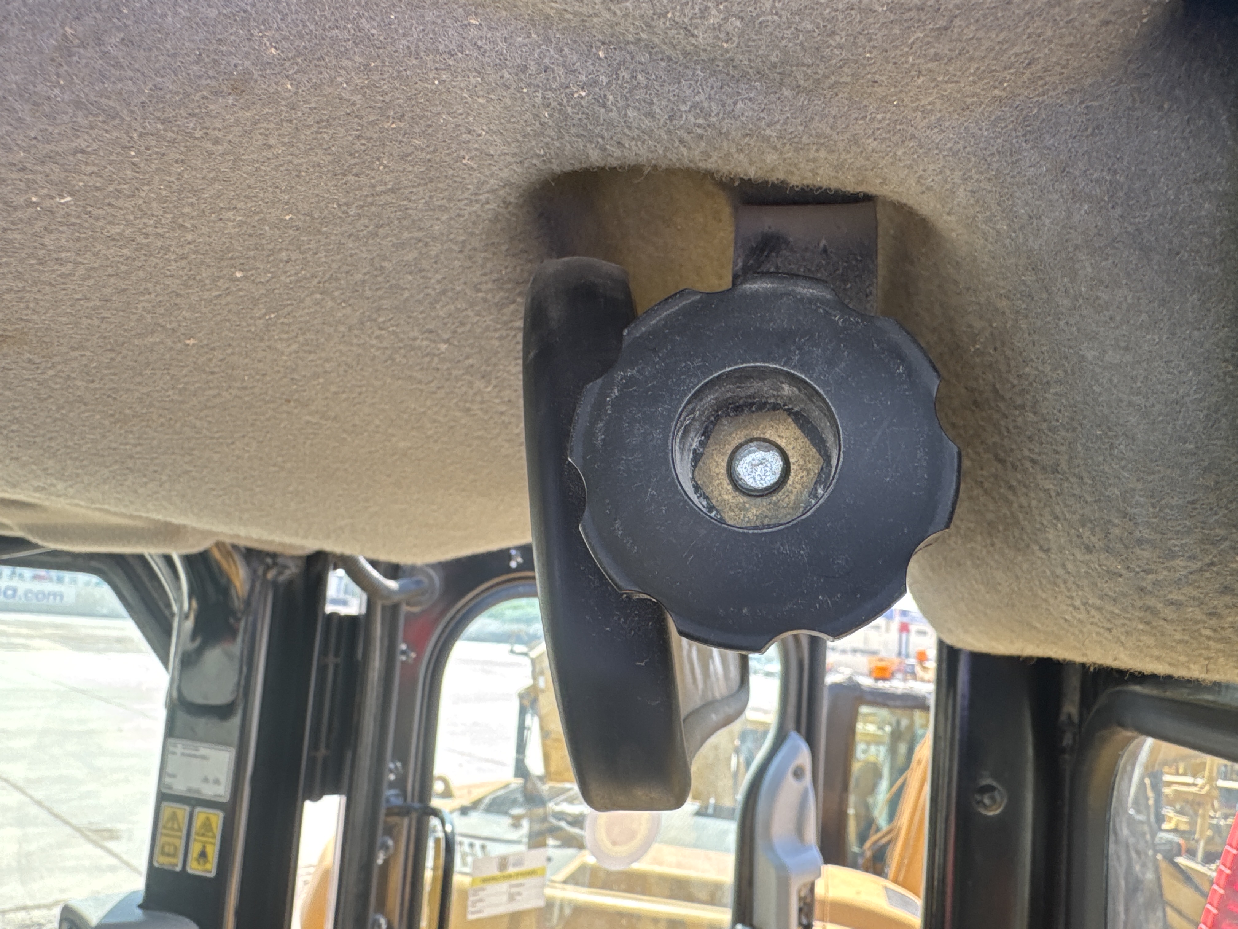 CDB-017-Cat-D8T-Crawler-dozers-inspection-Cabin-Mirrors-1