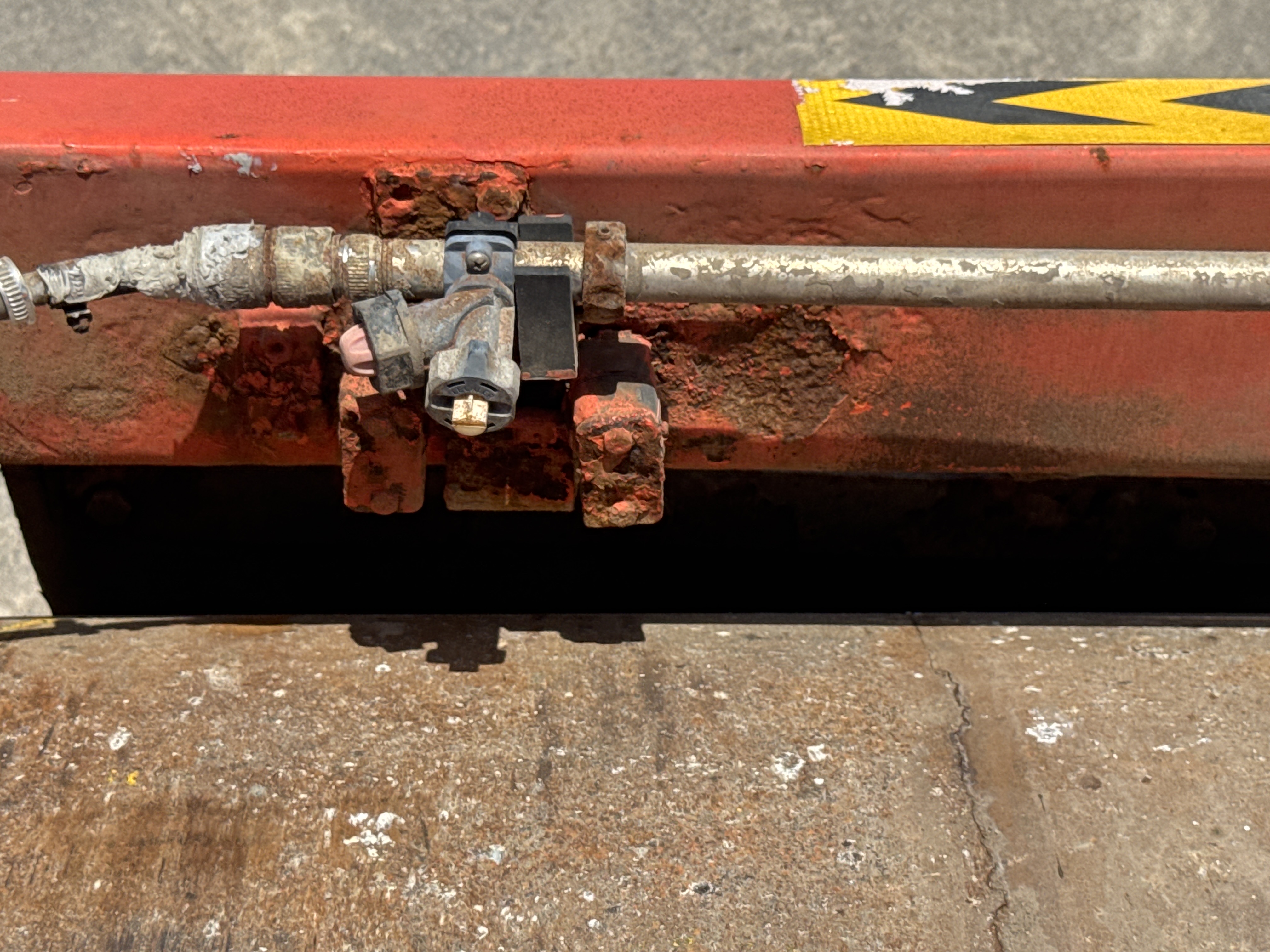 SRC-016-Hamm-HD-75-Tandem-rollers-inspection-Structure-Water-spraying-system-1