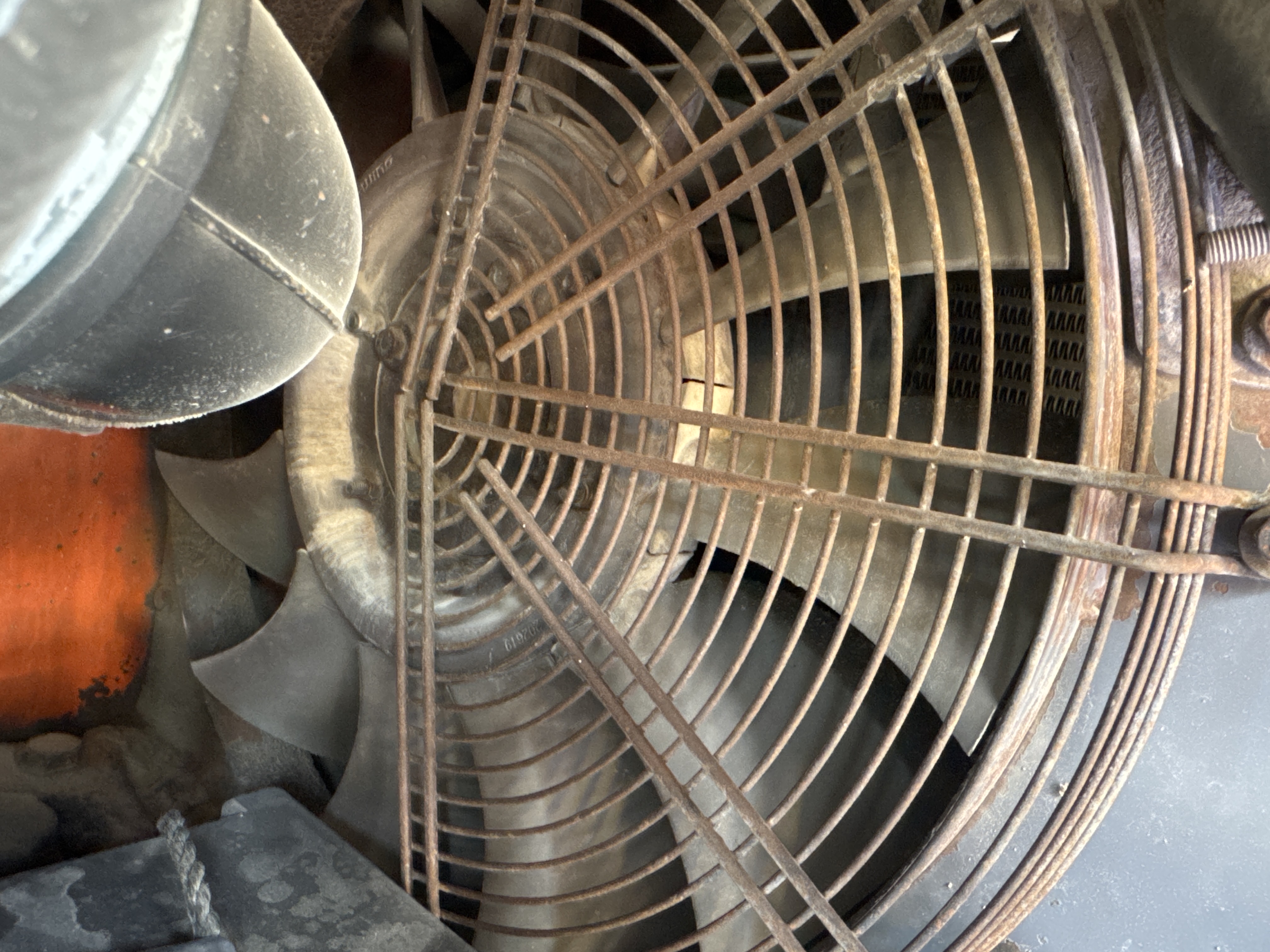 SRC-016-Hamm-HD-75-Tandem-rollers-inspection-Engine-Radiator,-condenser,-intercooler,-hydraulic-cooler-1