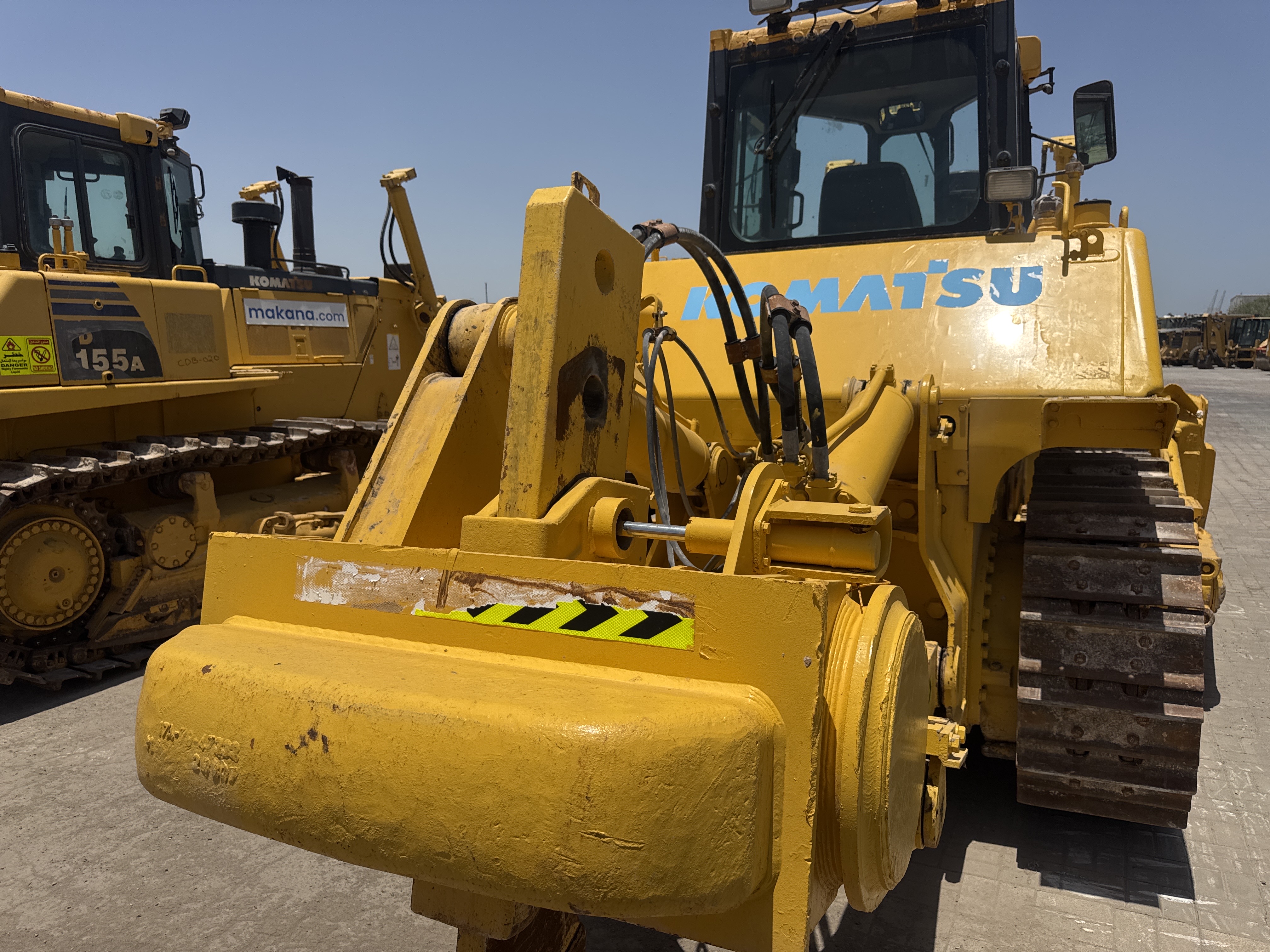 CDB-021-كوماتسو-D155A-6-بلدوزرات-مجنزرة-فحص-الملحق-العرقوب-1
