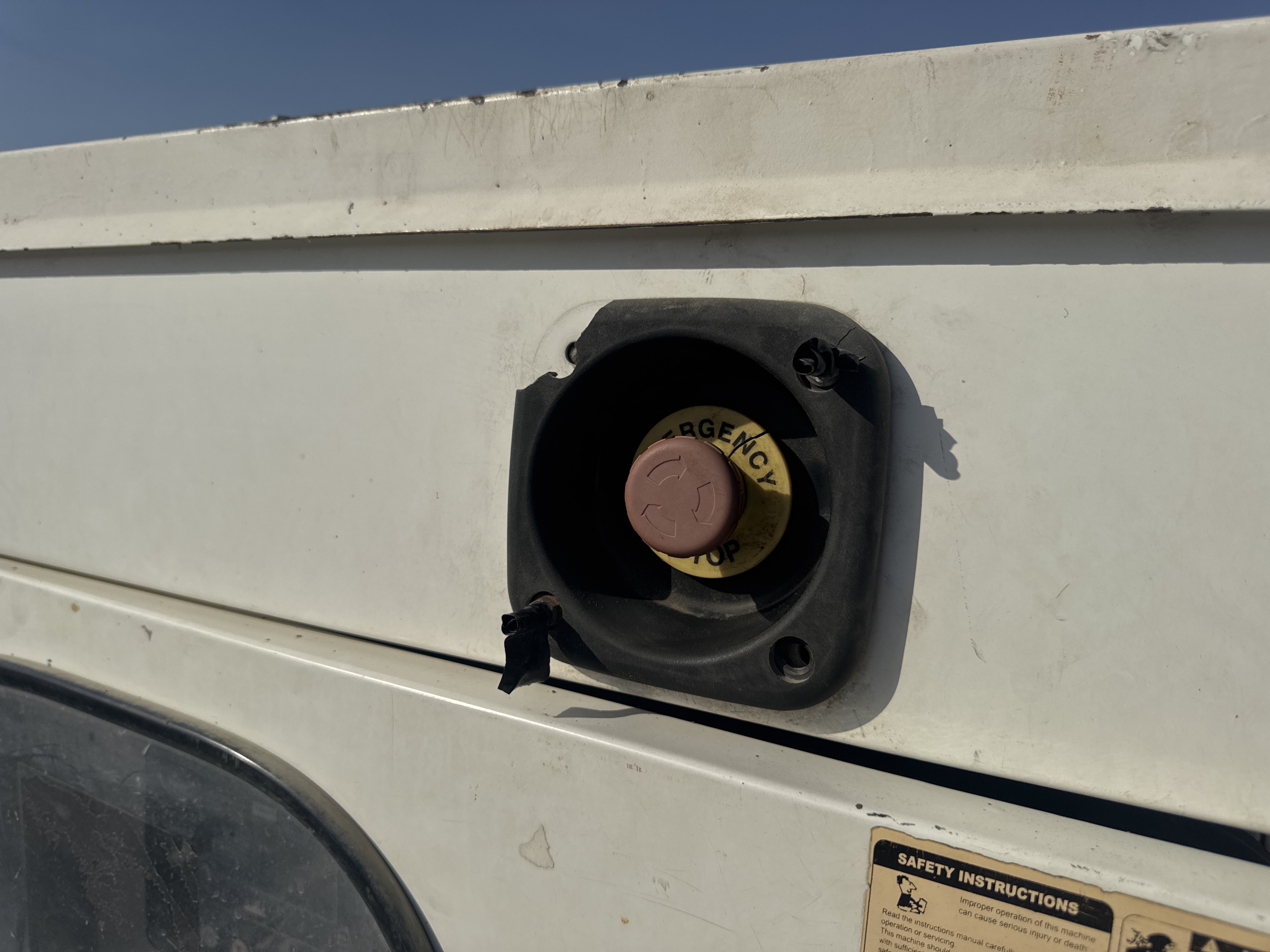 SGG-007-بيركنز-30-kVA-مولدات-ثابتة-فحص-الجوانب-التشغيلية-التوقف-الطارئ-1