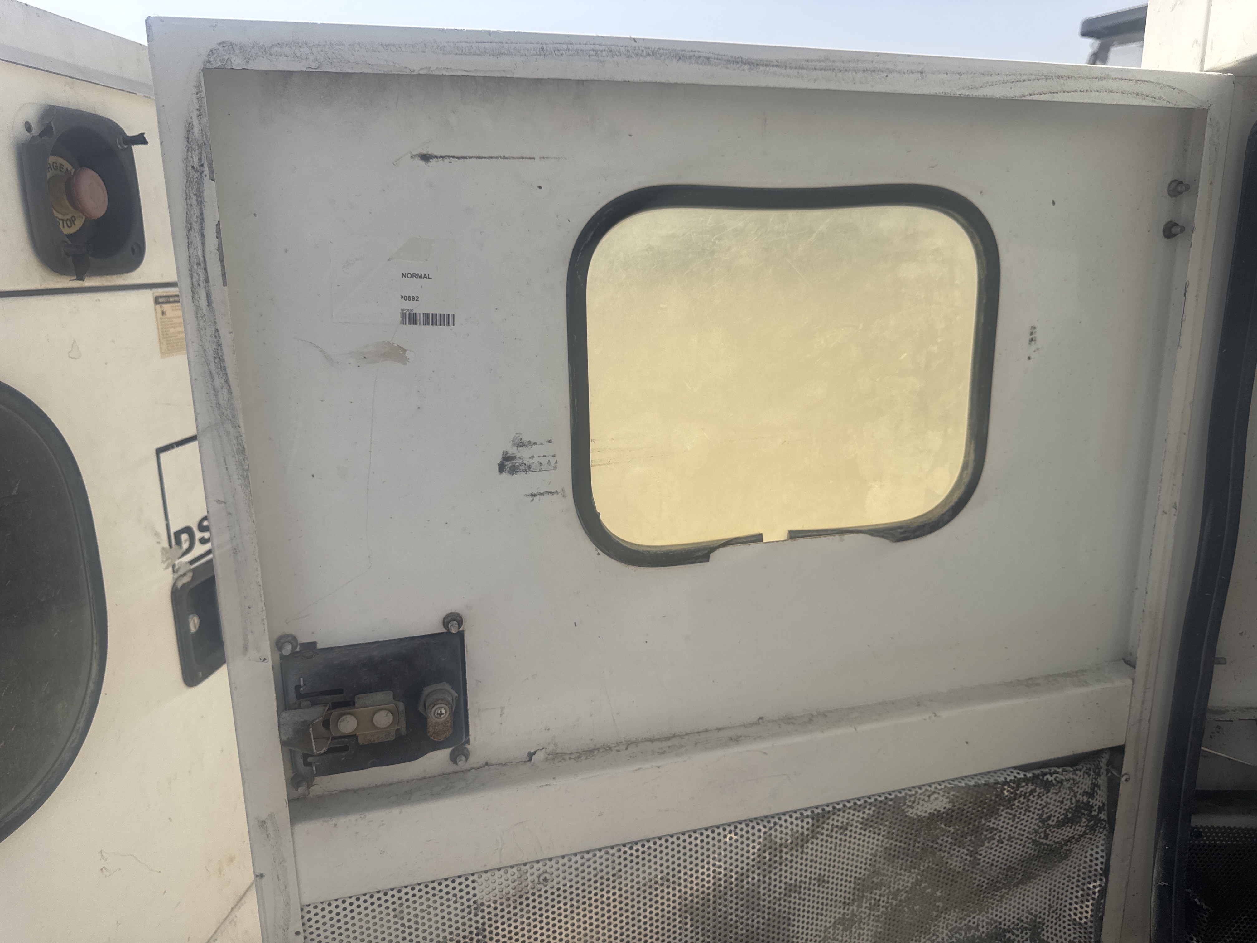 SGG-011-Kubota-15-kVA-Stationary-generators-inspection-Structure-Doors-1