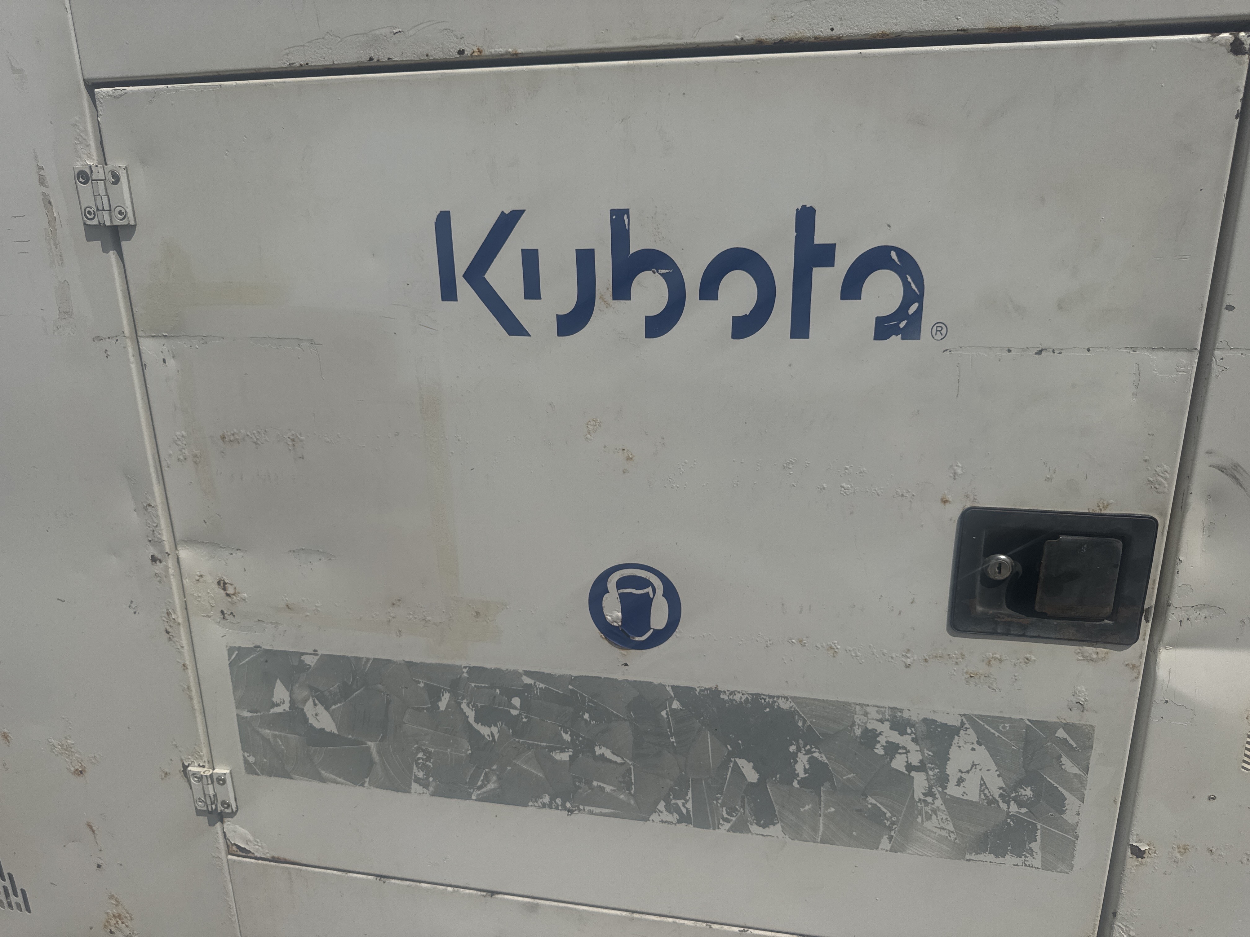 SGG-011-Kubota-15-kVA-Stationary-generators-inspection-Structure-Doors-1