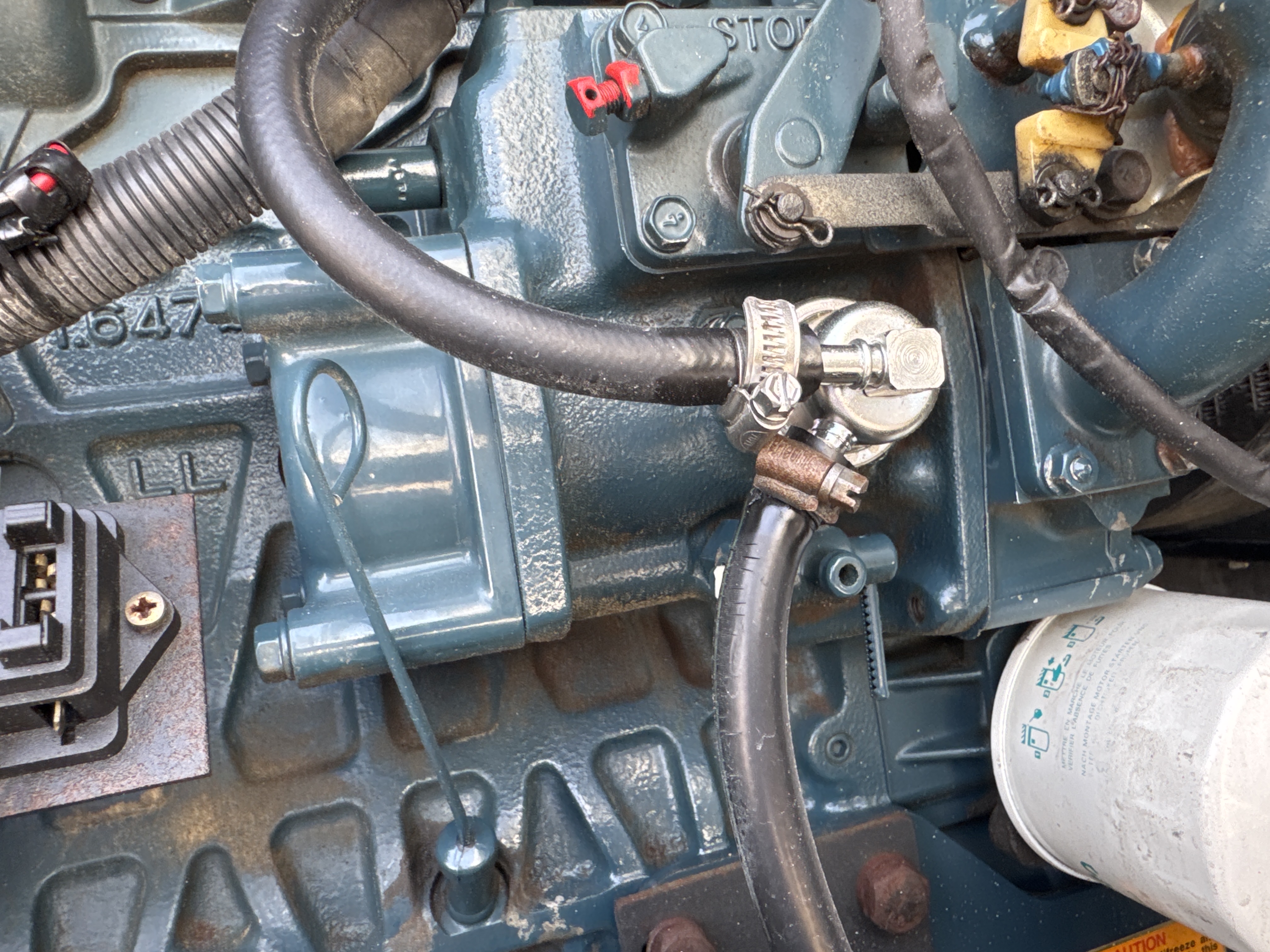 SGG-011-Kubota-15-kVA-Stationary-generators-inspection-Engine-Fuel-leaks-1