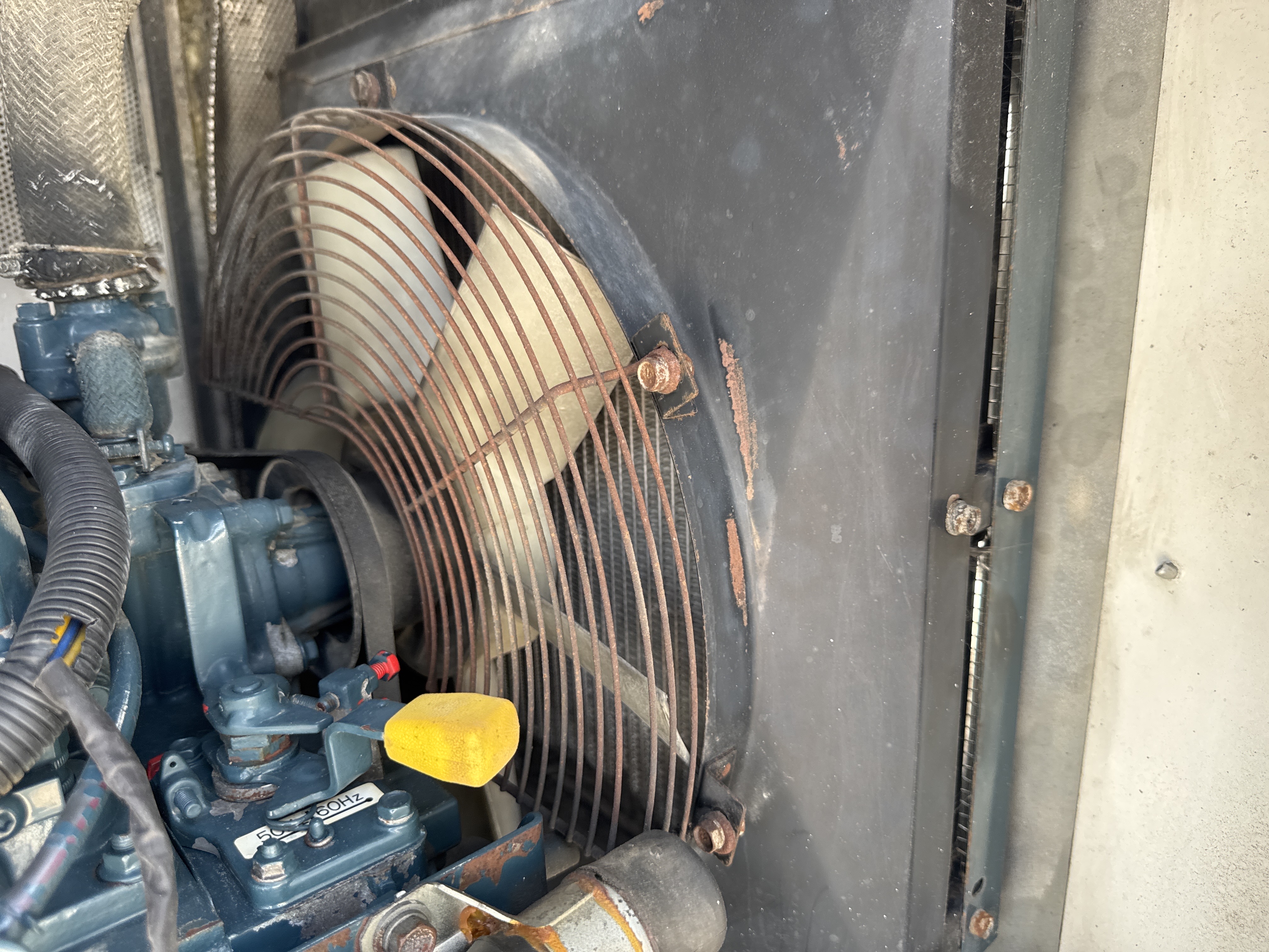 SGG-011-Kubota-15-kVA-Stationary-generators-inspection-Engine-Cooling-fan-and-fan-guard-1