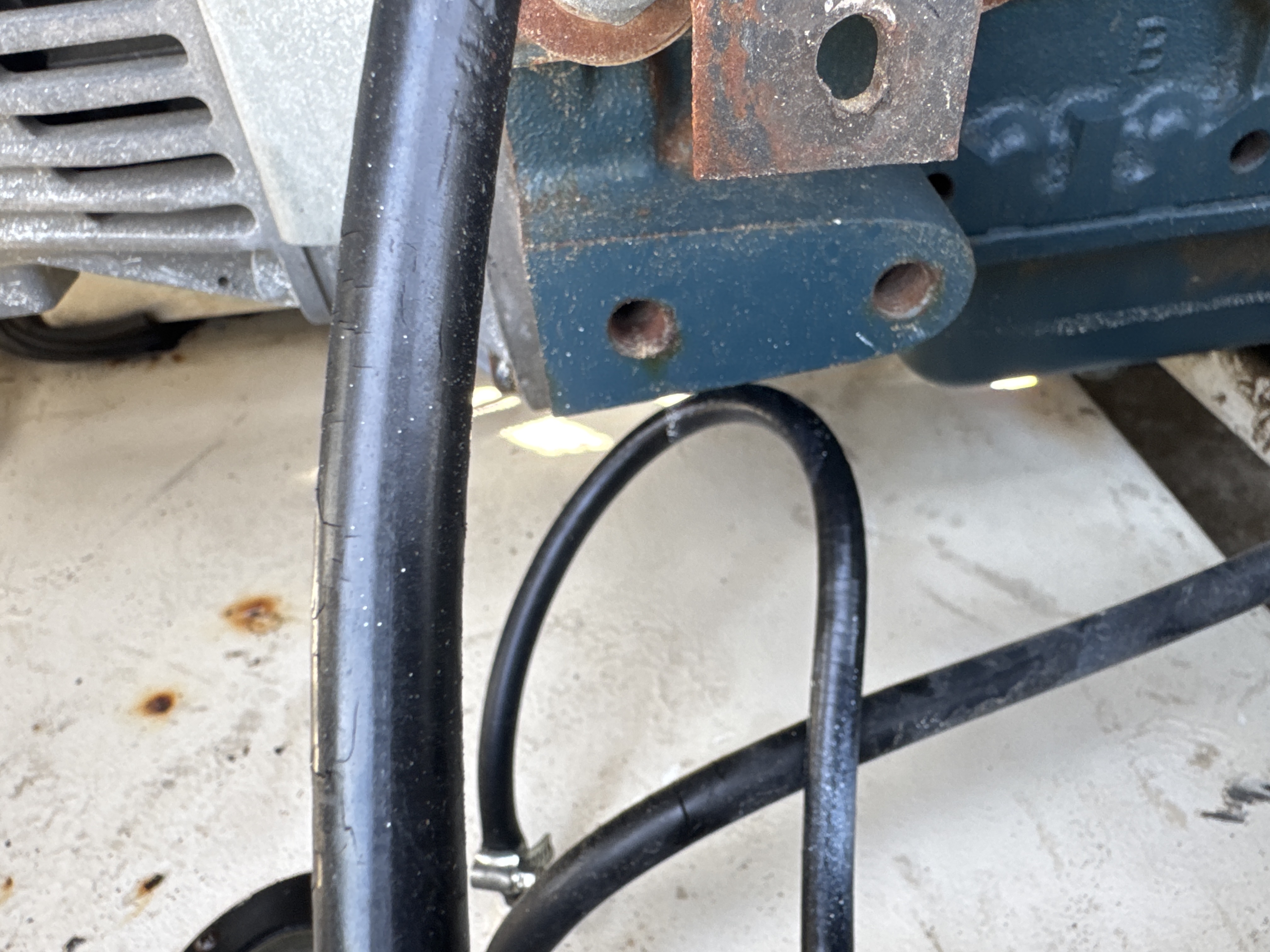 SGG-011-Kubota-15-kVA-Stationary-generators-inspection-Engine-Hoses-1