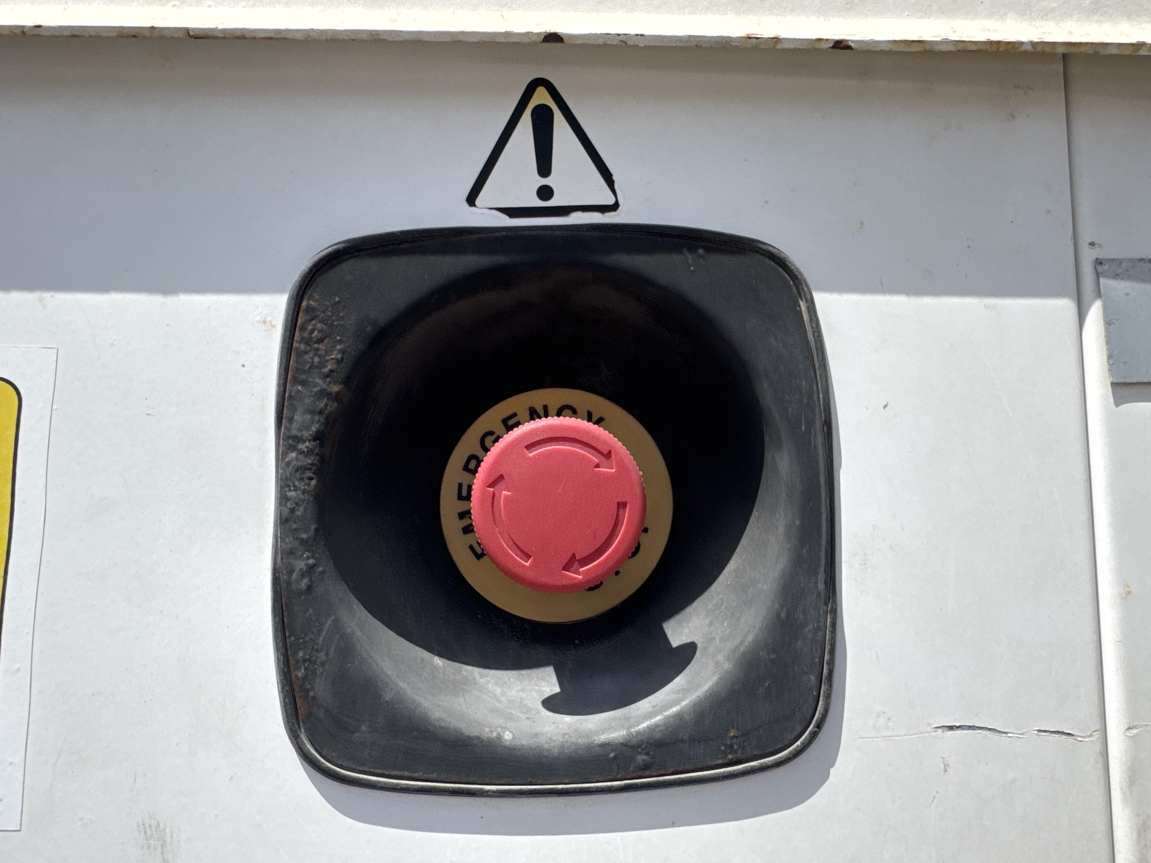 SGG-011-Kubota-15-kVA-Stationary-generators-inspection-Operational-Emergency-shutdown-1