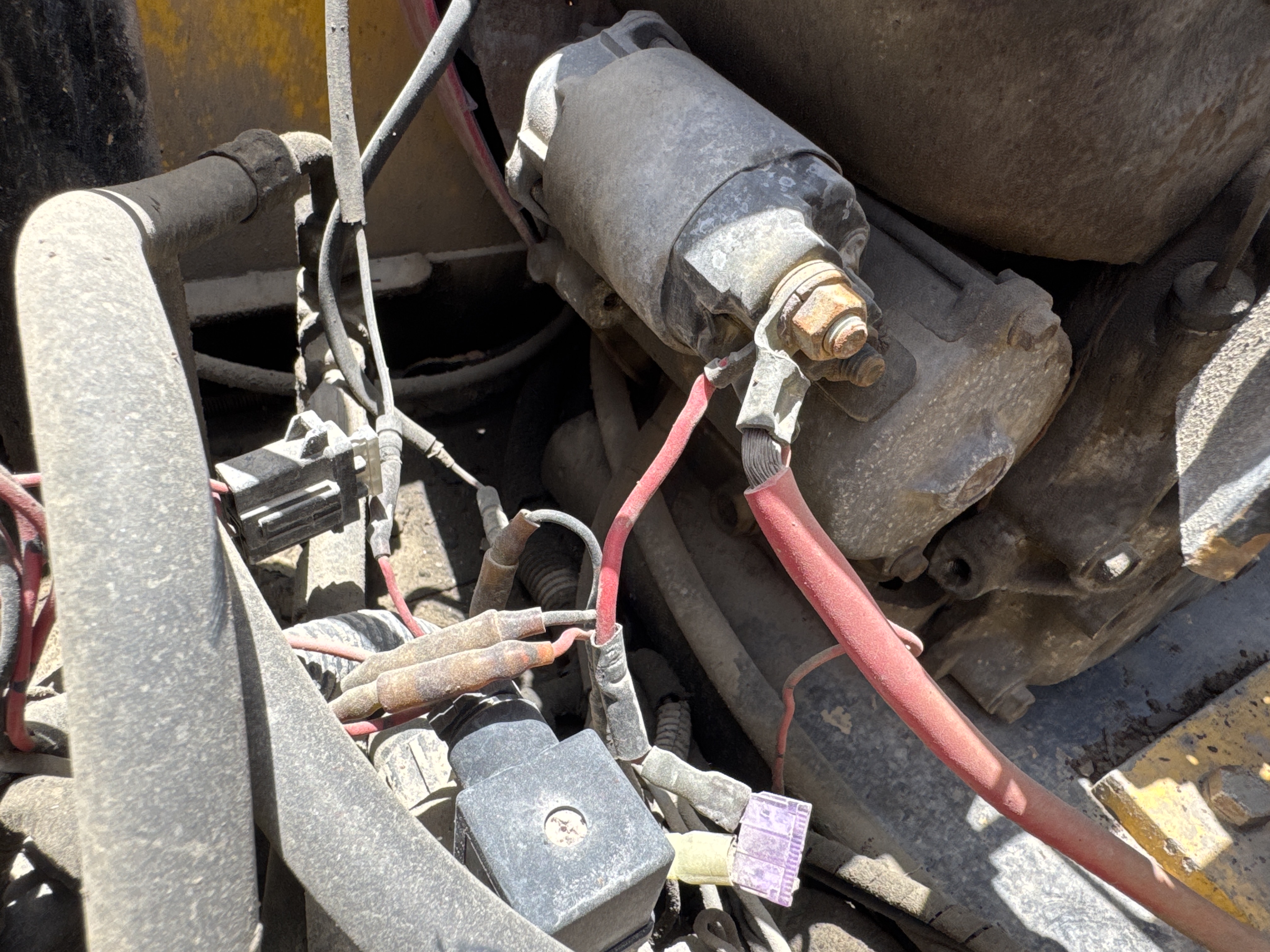 SRC-017-Sakai-CR270-Tandem-rollers-inspection-Electronics-Main-harness-1