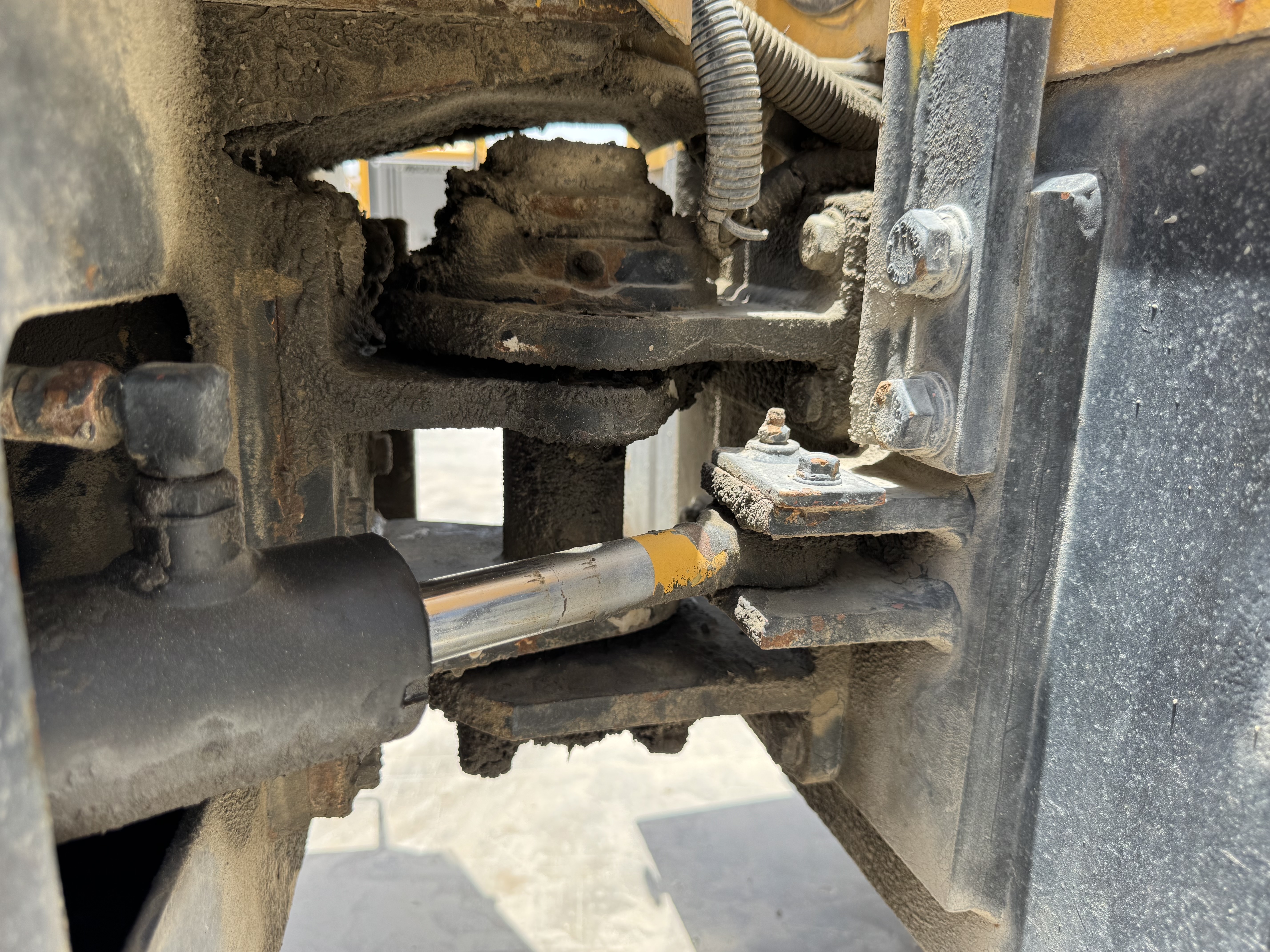 SRC-017-Sakai-CR270-Tandem-rollers-inspection-Structure-Articulated-joint-1