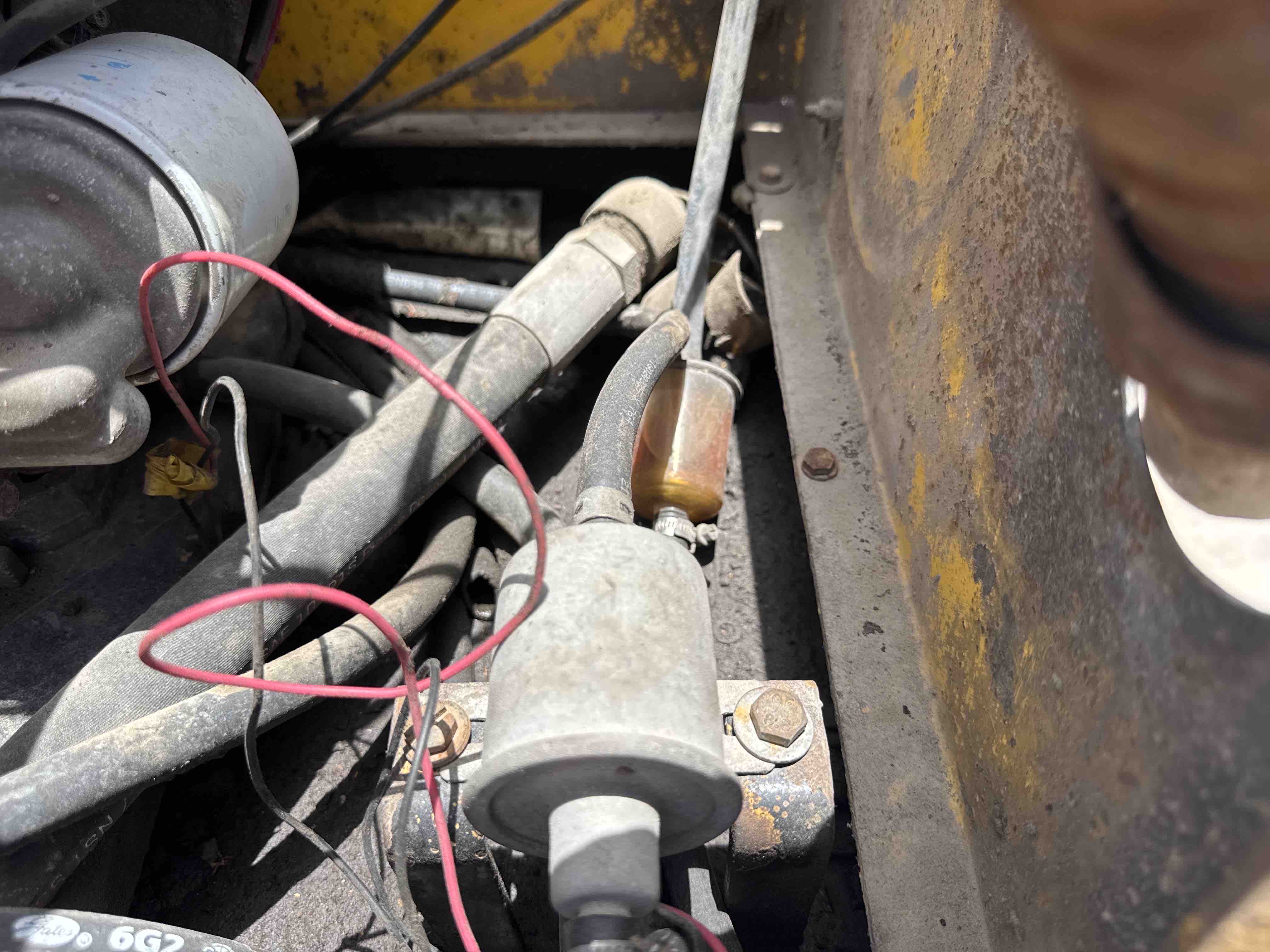 SRC-017-Sakai-CR270-Tandem-rollers-inspection-Hydraulics-Hydraulic-hoses-and-lines-1