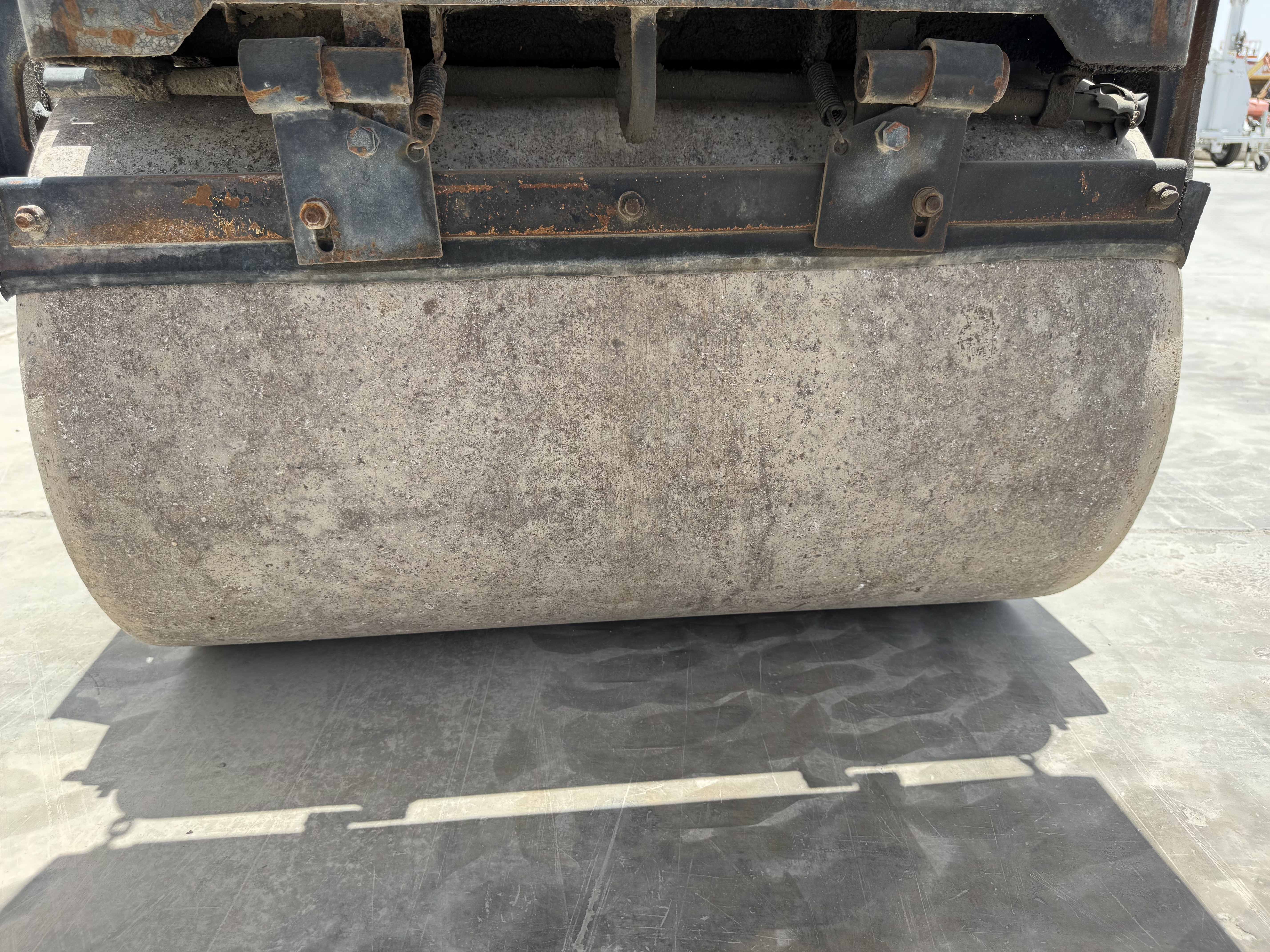 SRC-017-Sakai-CR270-Tandem-rollers-inspection-Chassis-Front-drum-1
