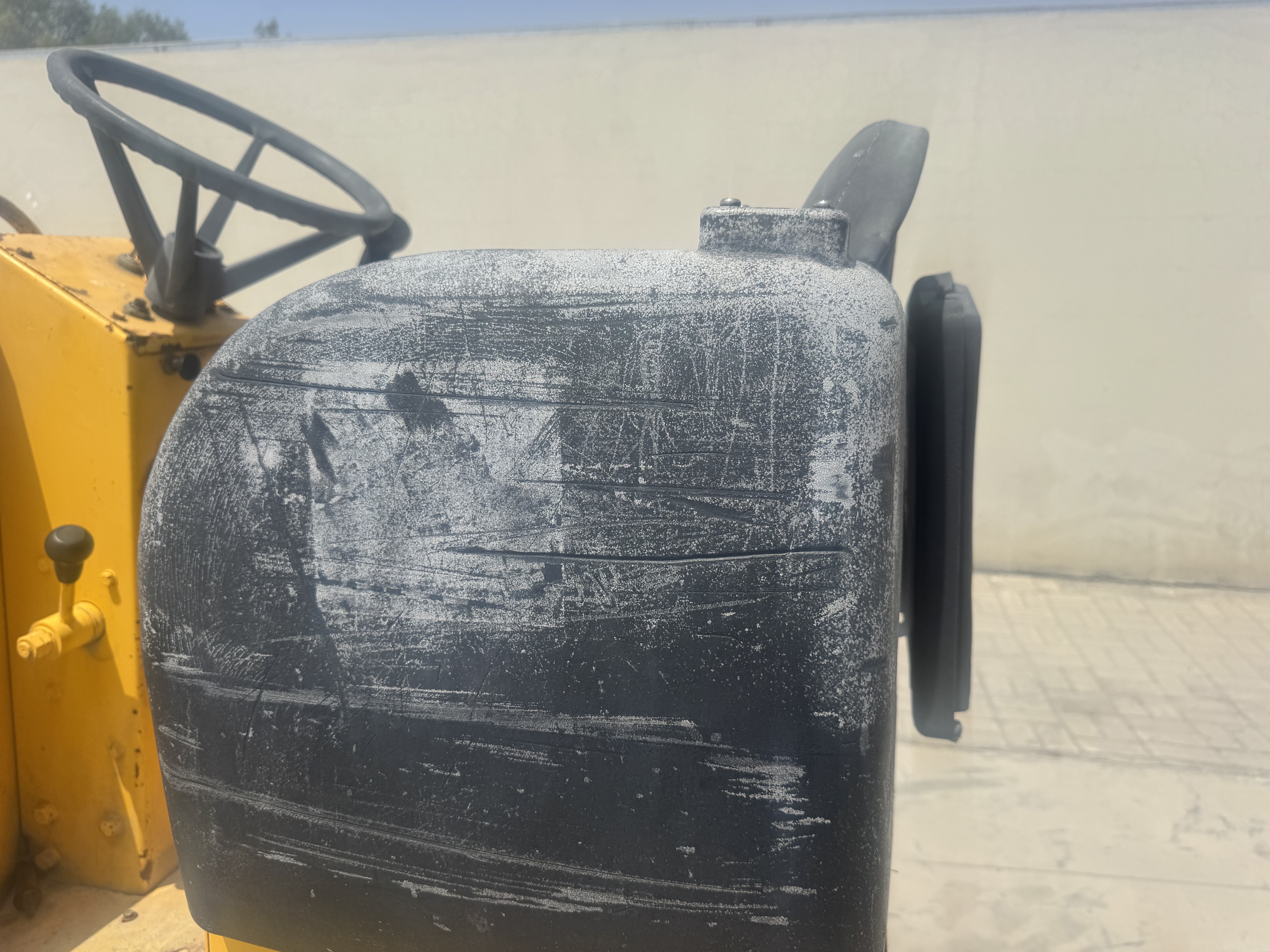 SRC-017-Sakai-CR270-Tandem-rollers-inspection-Structure-Water-tank-1