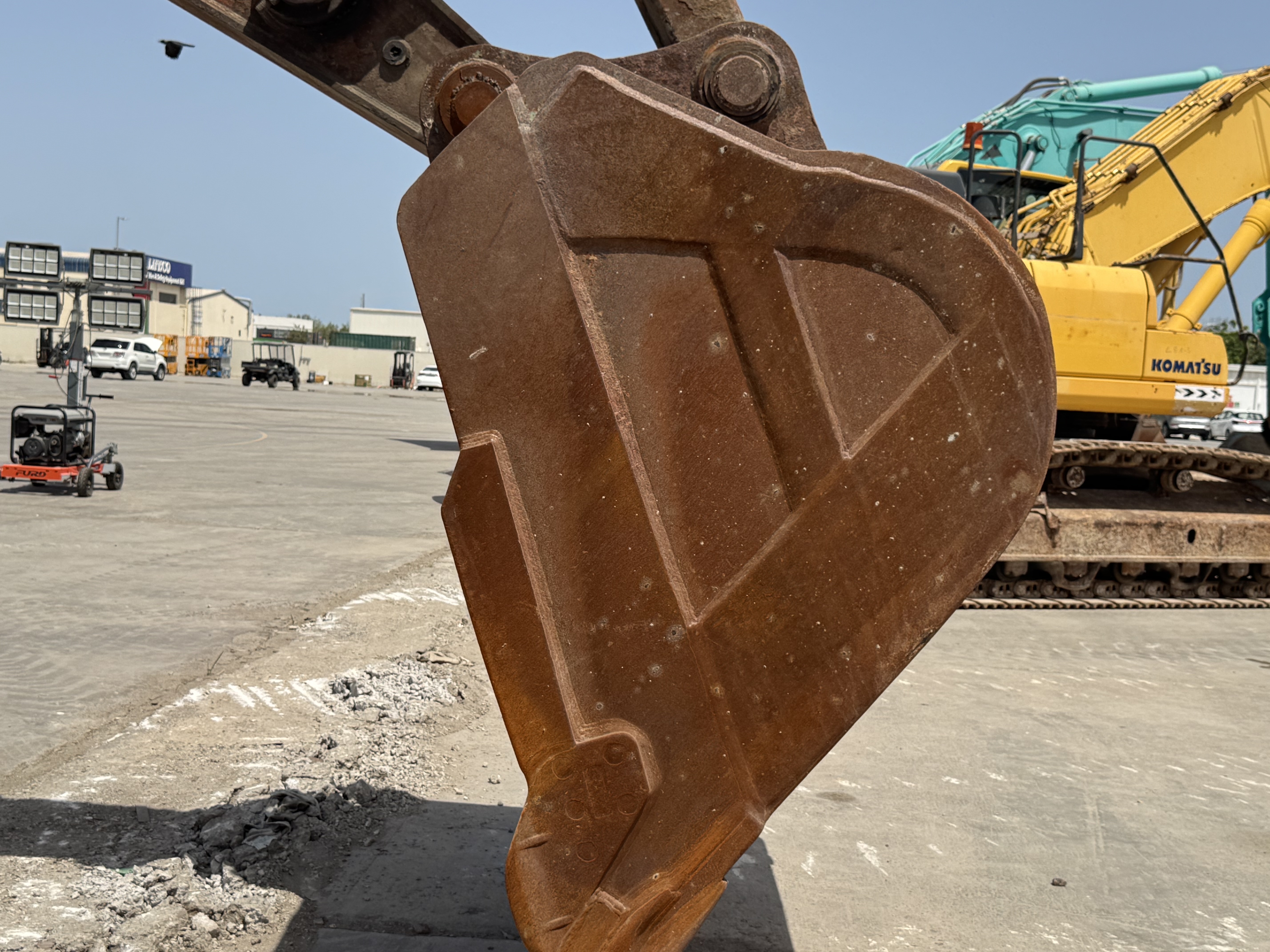 LBX-001-كوماتسو-PC850-8R1-حفارات-ذات-ذراع-طويل-فحص-الملحق-دلو-الحفارة-1