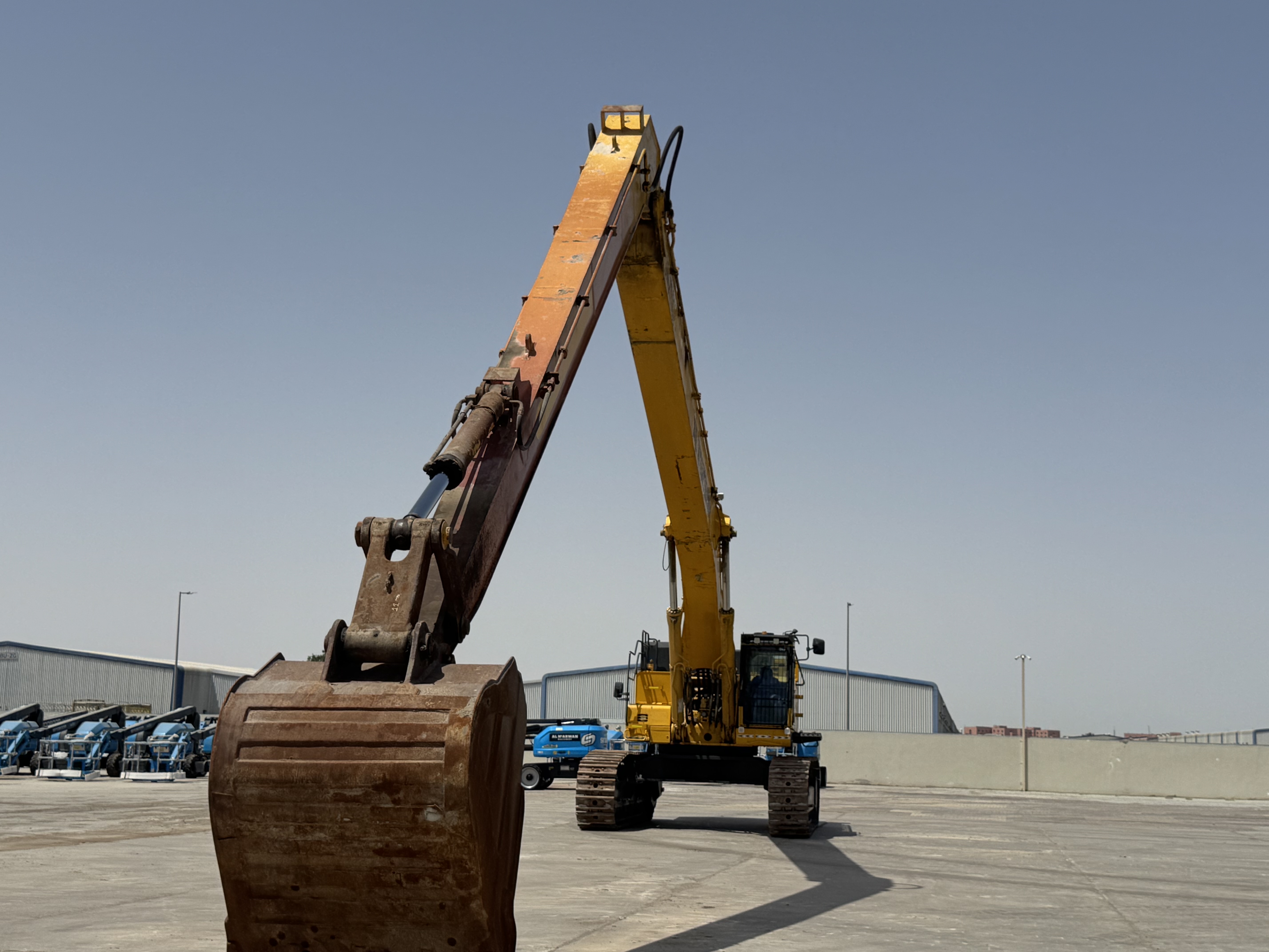 LBX-001-كوماتسو-PC850-8R1-حفارات-ذات-ذراع-طويل-فحص-الهيكل-الصبغ-1