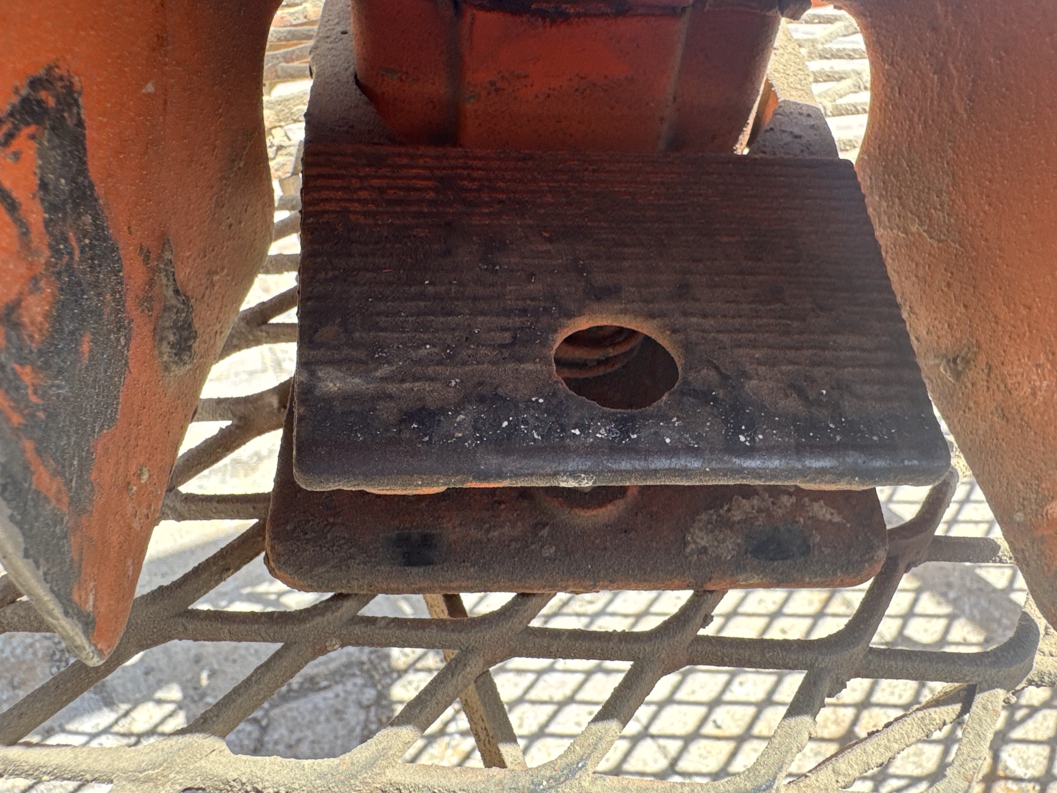 BLA-004-JLG-1200SJP-Boom-lifts-inspection-Cabin-Pedals-1