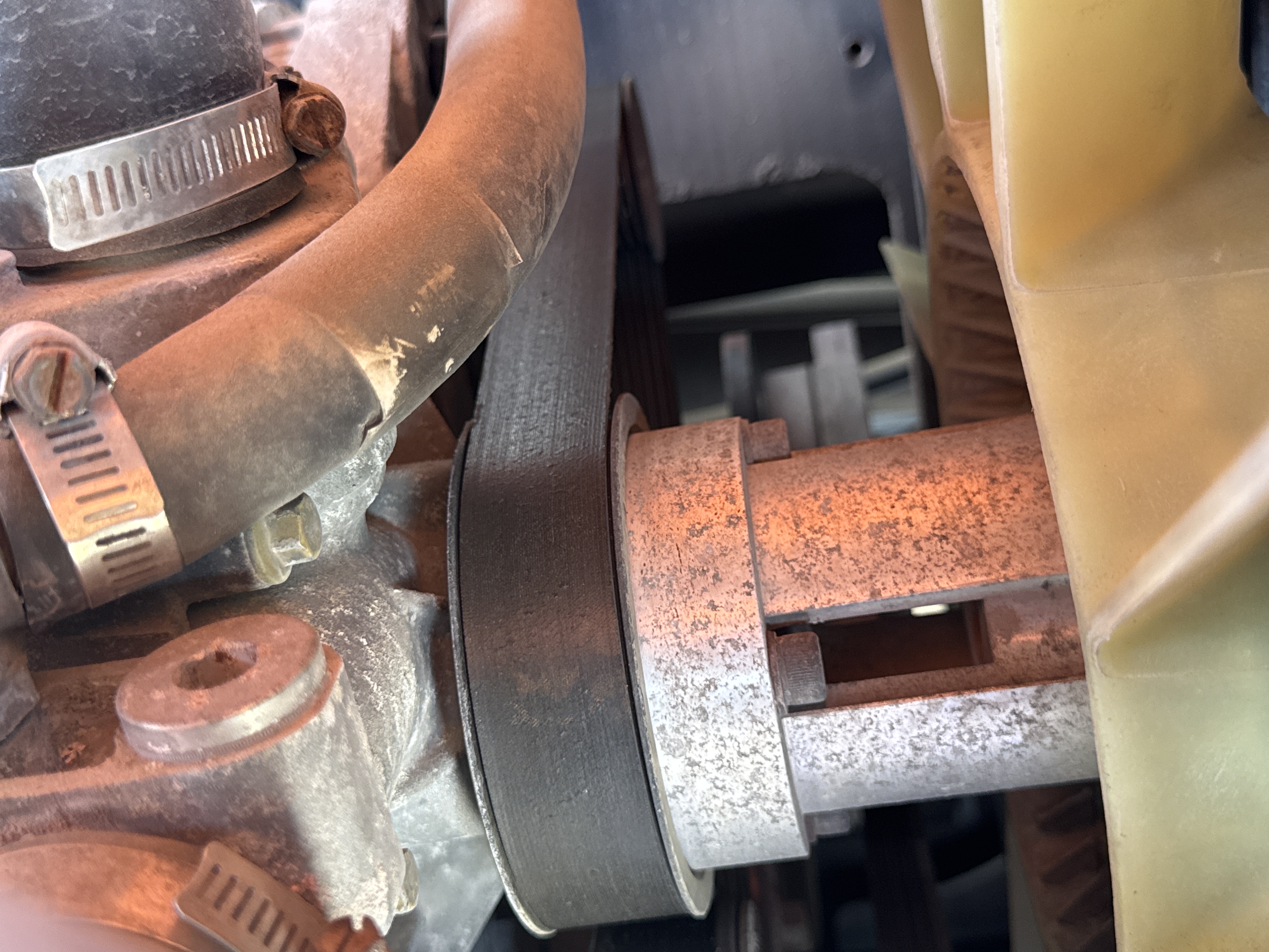 BLA-004-JLG-1200SJP-Boom-lifts-inspection-Engine-Belts-1