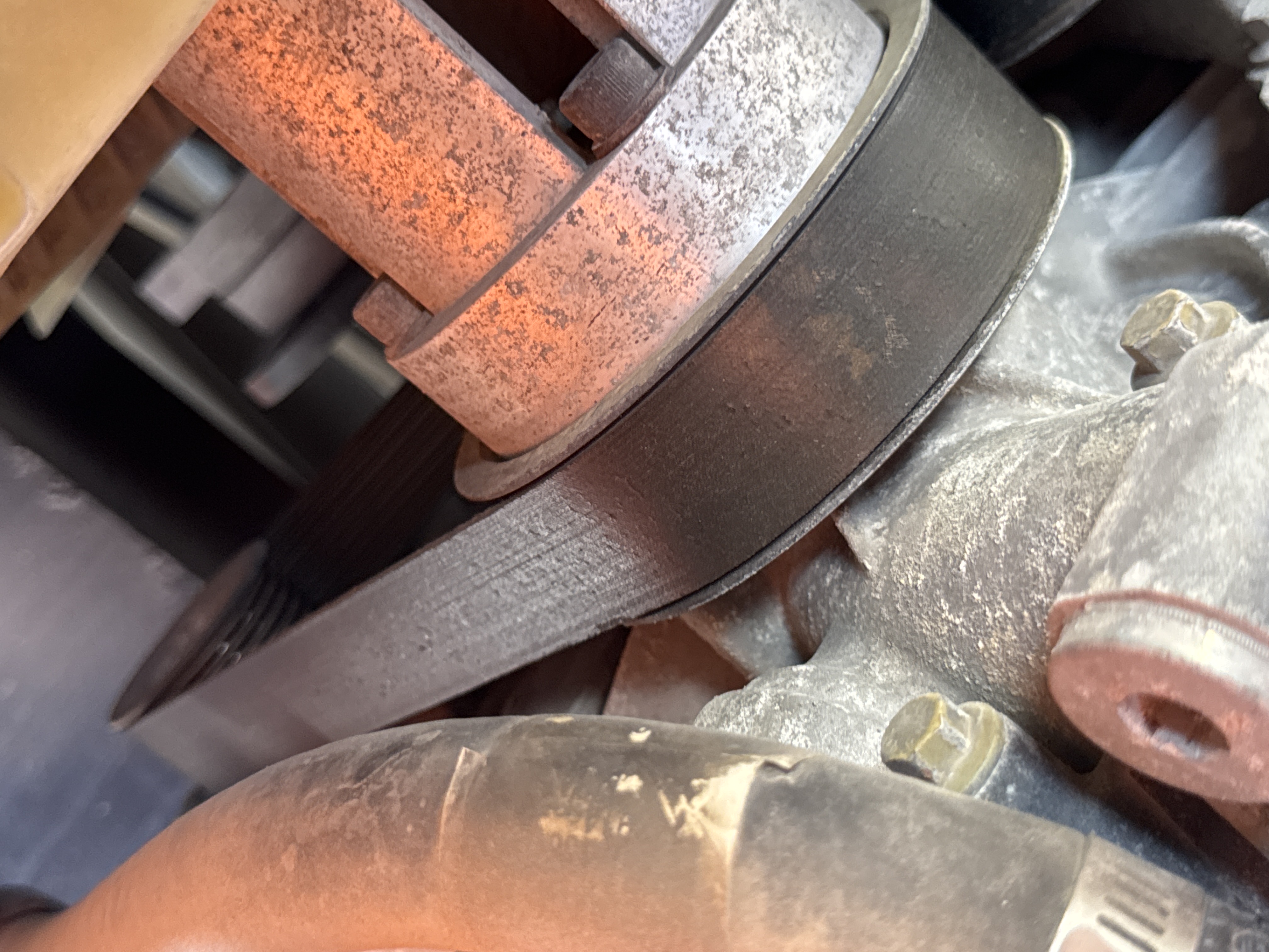 BLA-004-JLG-1200SJP-Boom-lifts-inspection-Engine-Belts-1