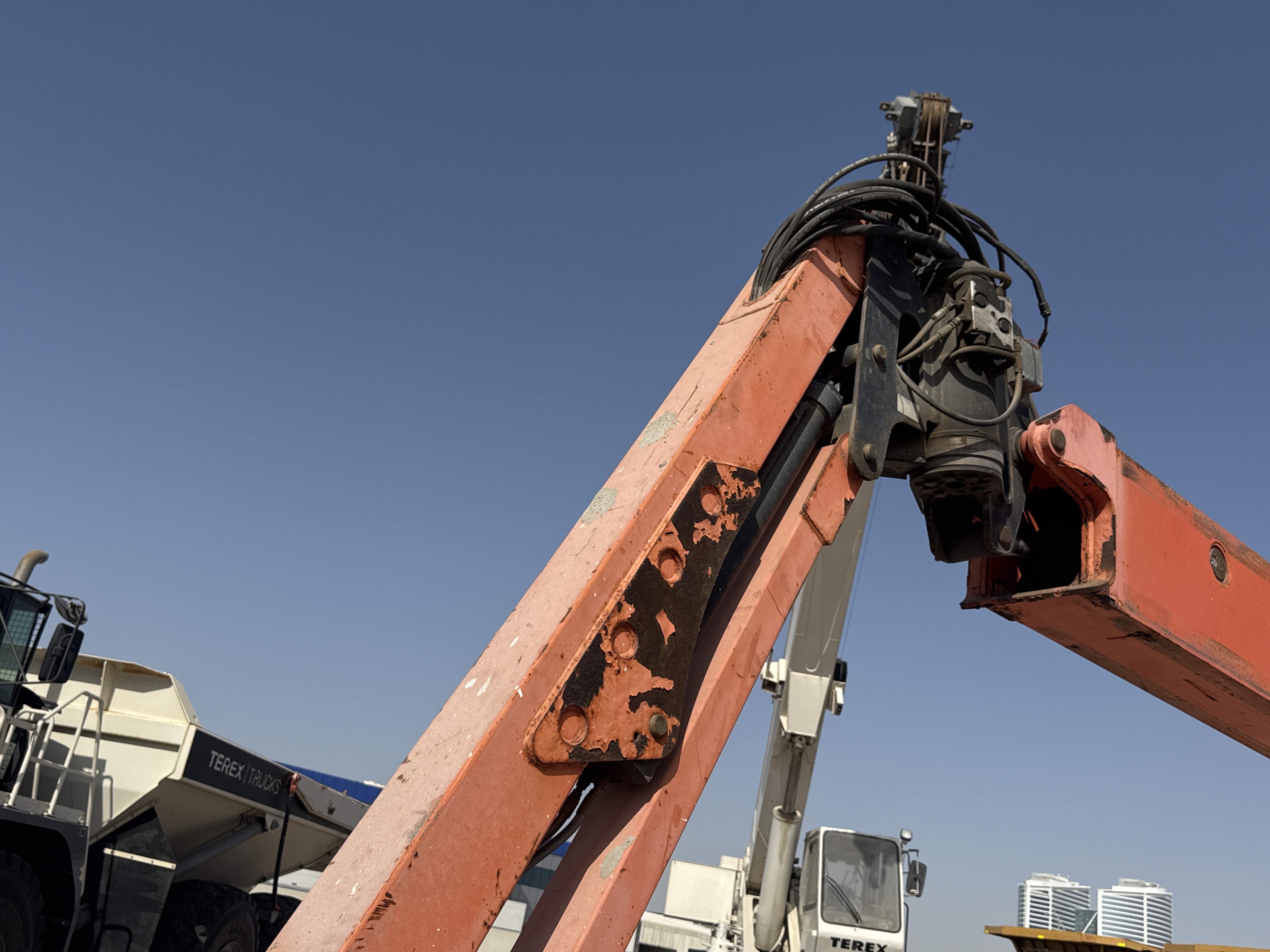 BLA-004-JLG-1200SJP-Boom-lifts-inspection-Chassis-Articulated-jib-boom-1